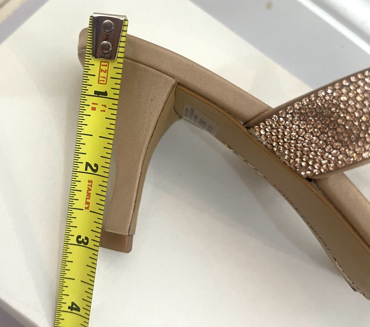 Vince Camuto Elegant Gold Heeled Sandals Size US 8 / IT 38 - 5 Thumbnail