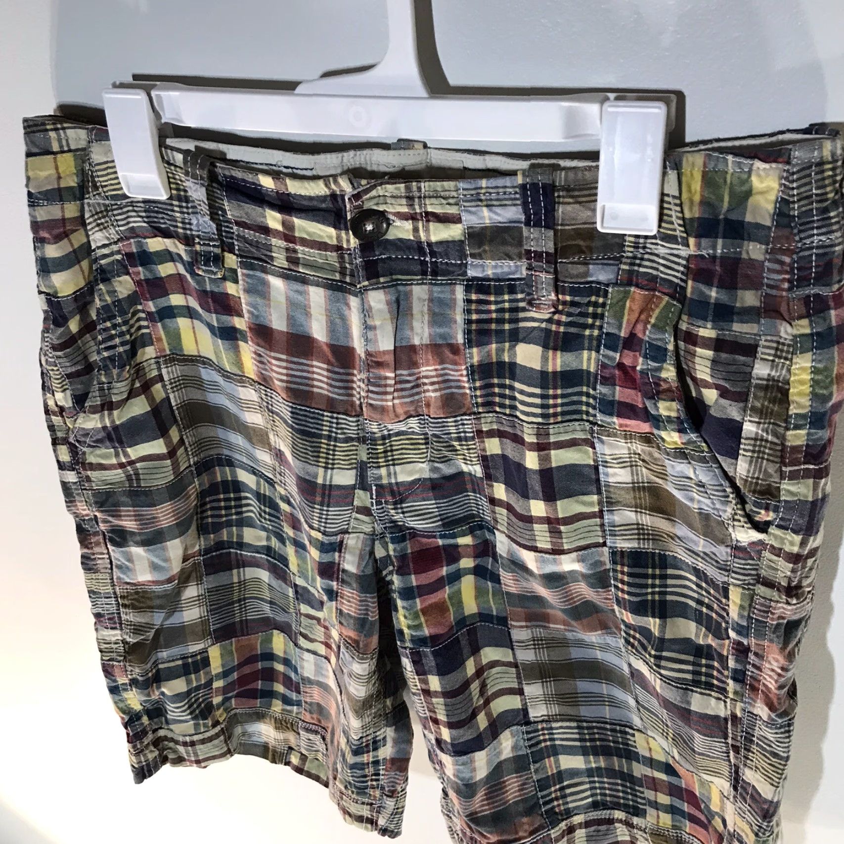 American Eagle Outfitters American Eagle Outfitters Multi Patchwork Cotton Shorts Mens Size 34 Multicolor Chino Casual Travel Summer Size US 34 / EU 50 - 2 Thumbnail
