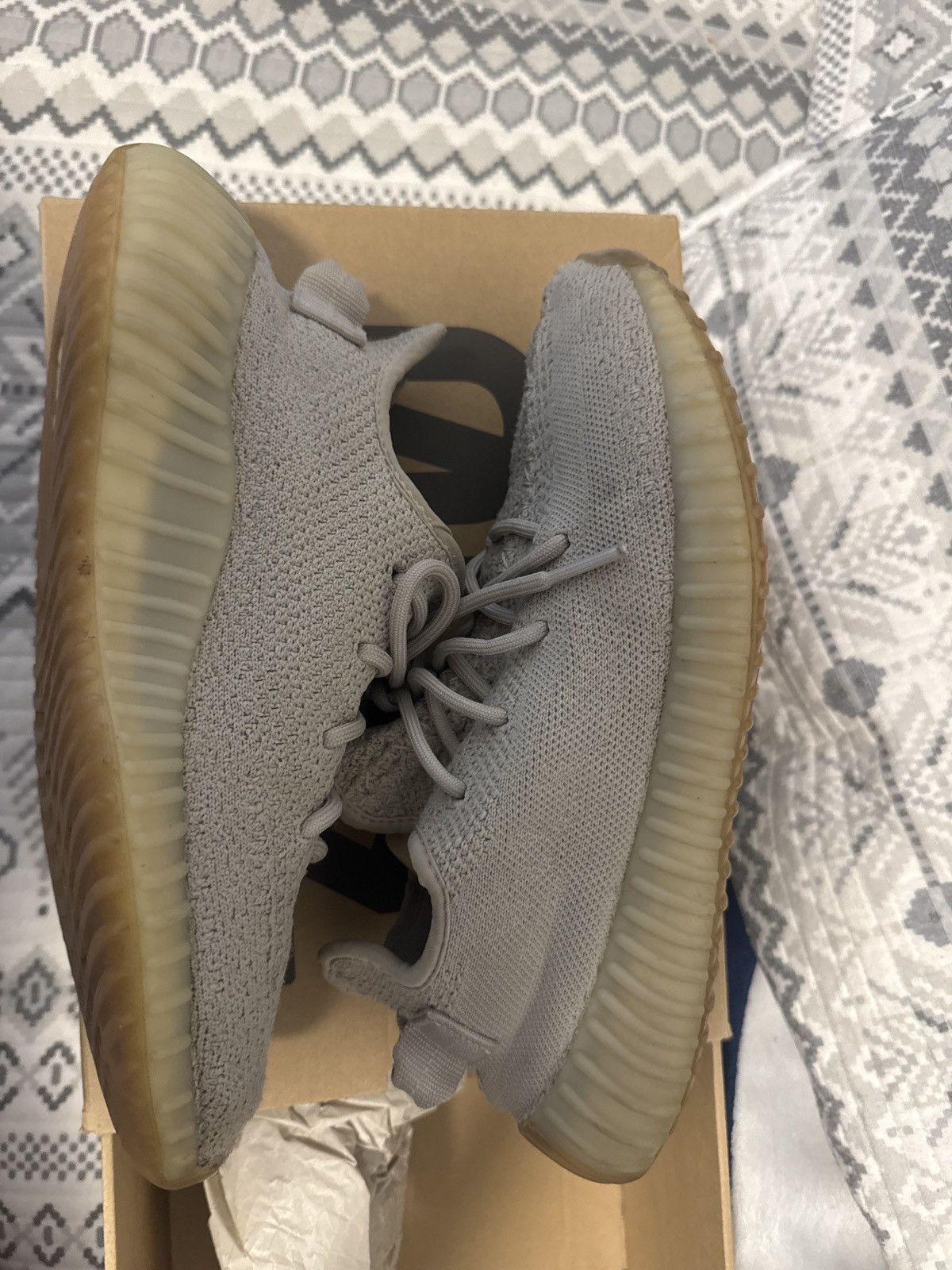Yeezy Yeezy boost 350 v2 sesame Size US 8 / EU 41 - 2 Thumbnail