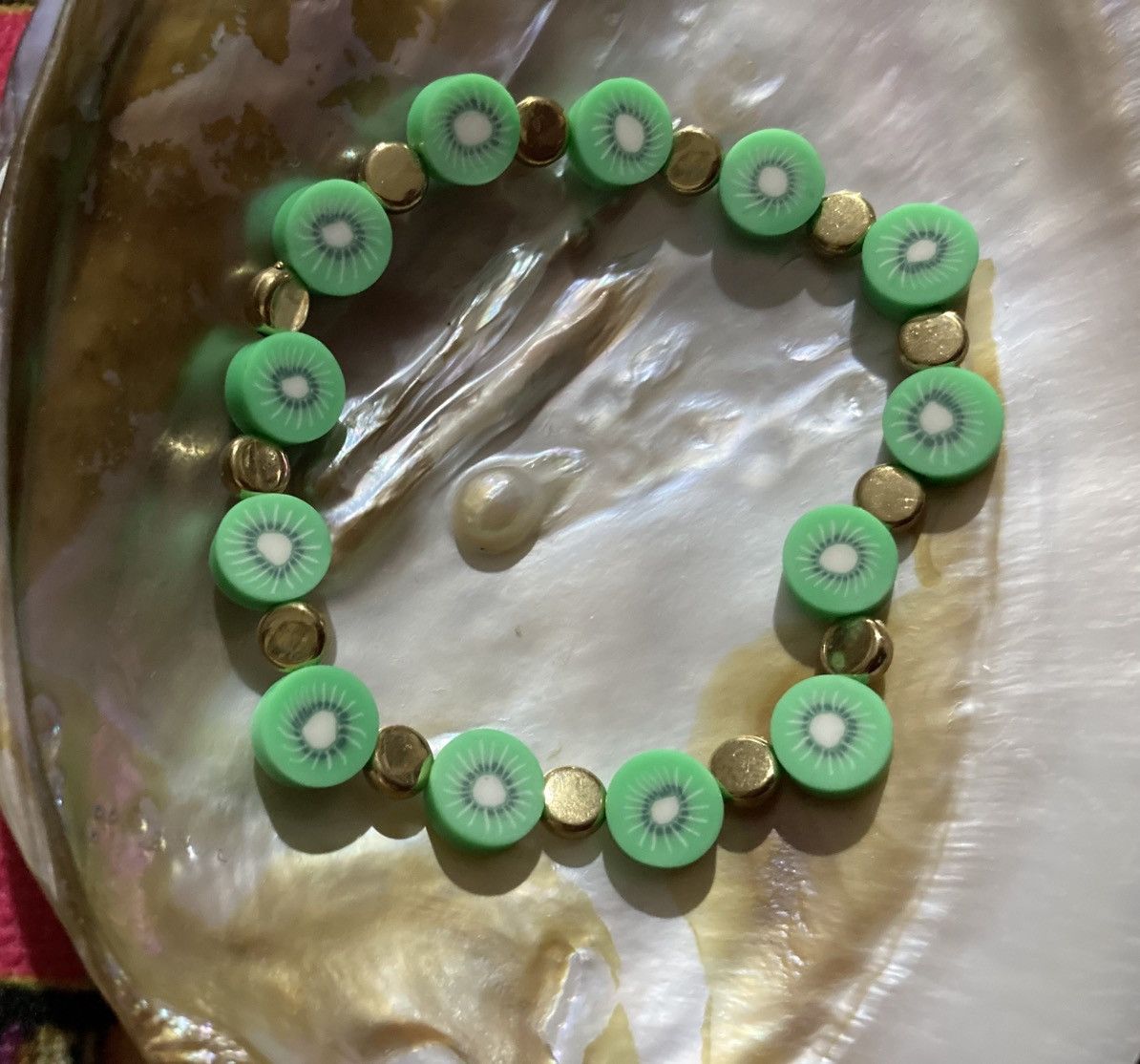 Other Kiwi polymer clay beaded bracelet Size ONE SIZE - 1 Preview
