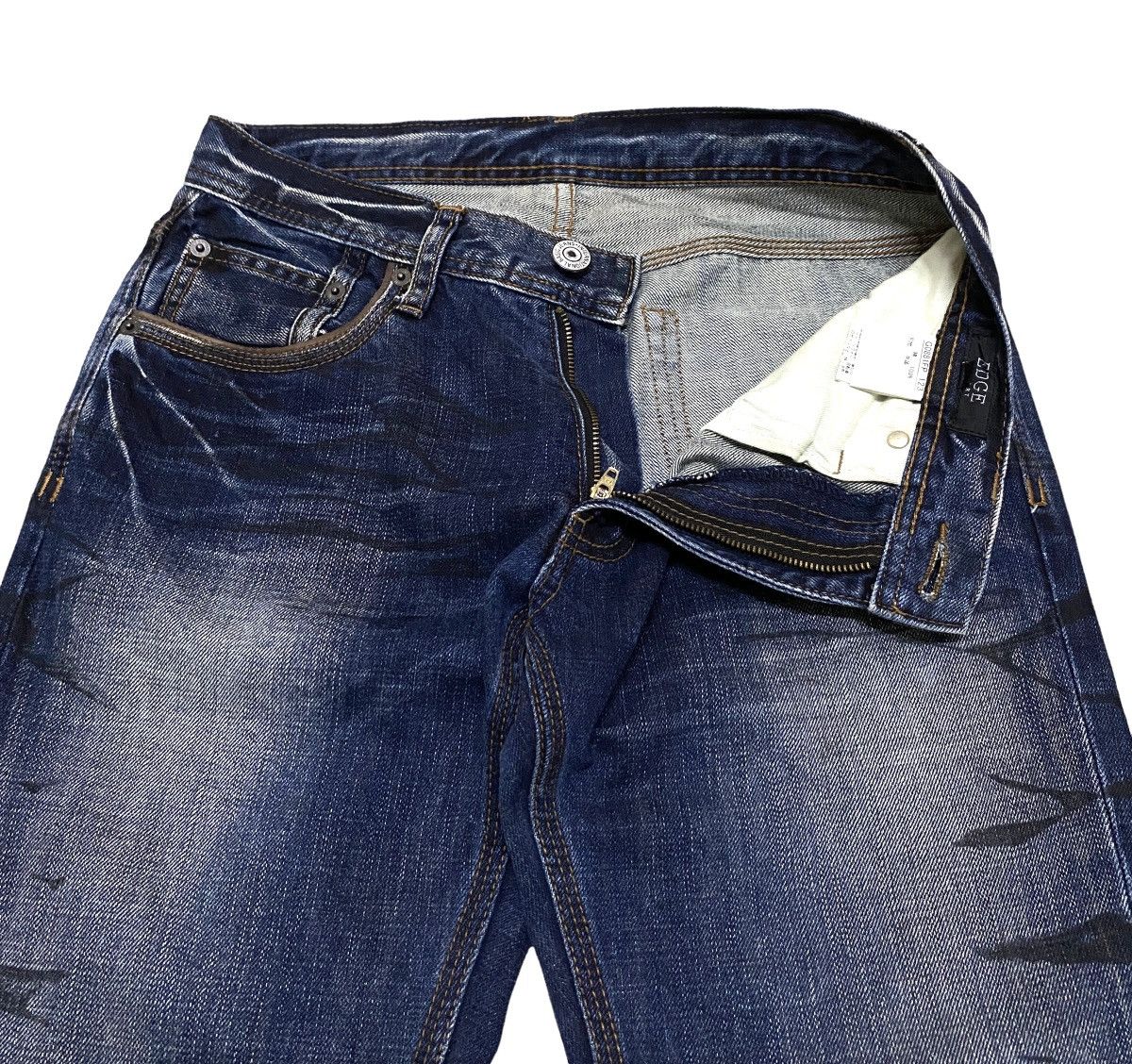 Le Grande Bleu (L.G.B.) Rare Design Vintage Edge Rupert Waxed Flared Jeans 1990s Size US 30 / EU 46 - 6 Thumbnail