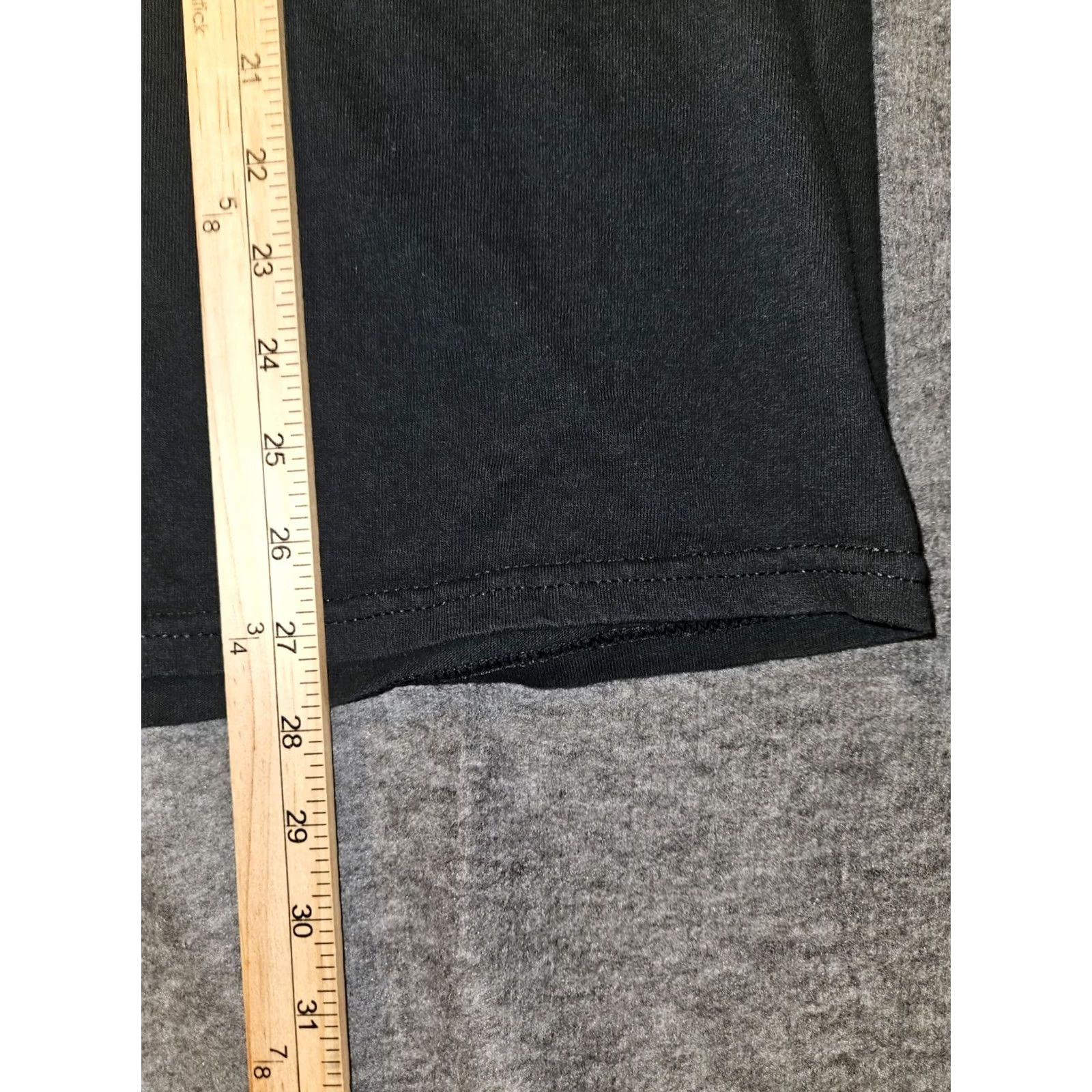 Fruit Of The Loom VINTAGE Sturgis Bike Week 2001 T-Shirt XL Sleeveless Black Biker Motorcycle Shirt Mens XL Black Graphic Print Crew Neck Double-Sided Fruit of the Loom Size US XL / EU 56 / 4 - 4 Thumbnail