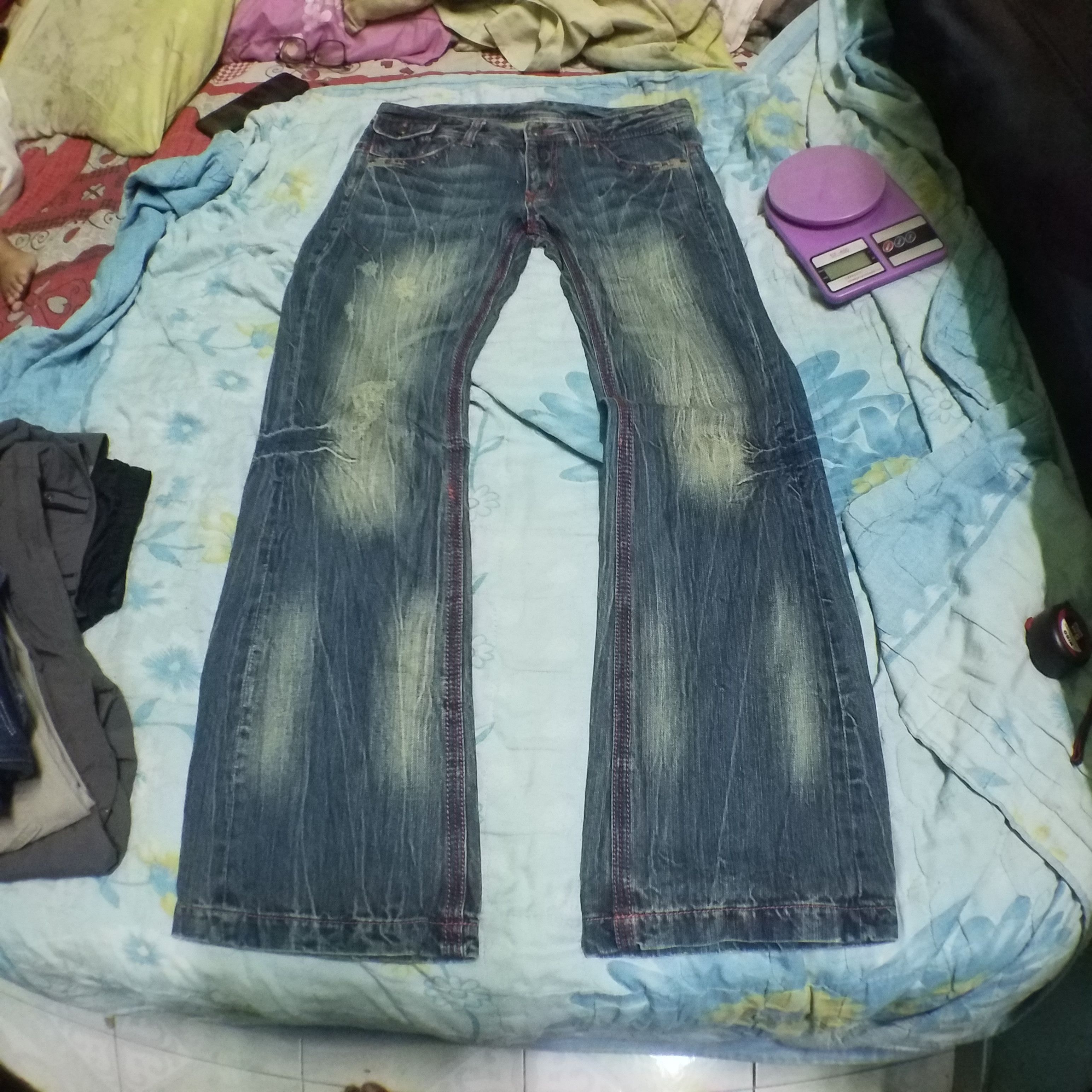 Japanese Brand shinehill distress denim with stud bell bottom Size 32" / US 10 / IT 46 - 2 Thumbnail