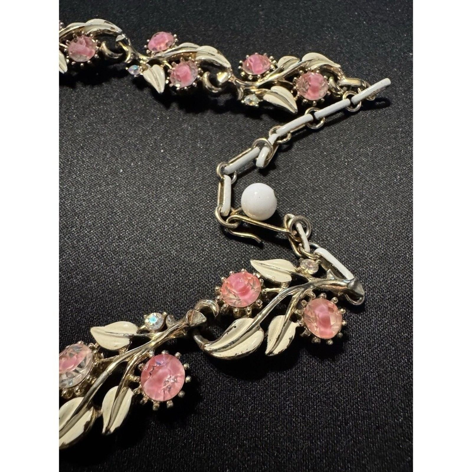 Other Coro 17in Pronge Set Pink Crystal & Enamel Flowers Necklace Size ONE SIZE - 4 Thumbnail