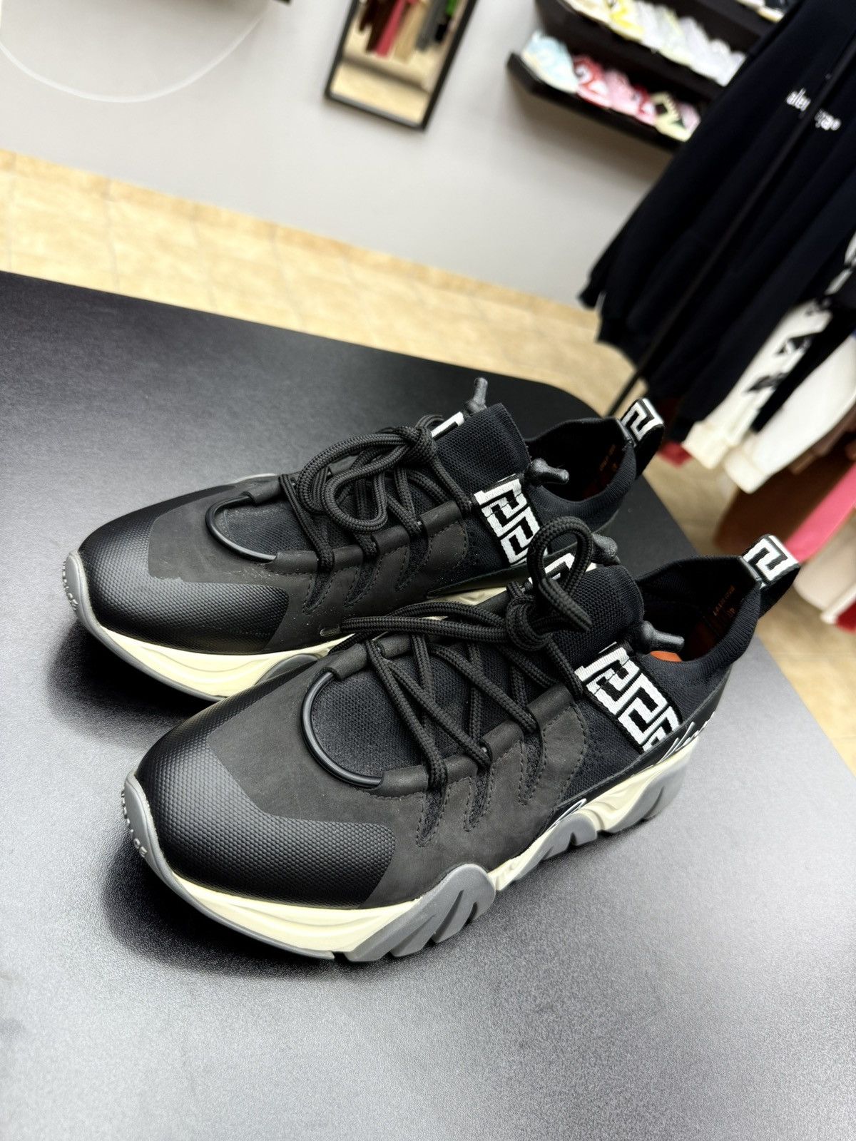 Versace Versace Squalo Black Signature Trainer Shoes Size 40 / 7 US Size US 7 / EU 40 - 9 Thumbnail