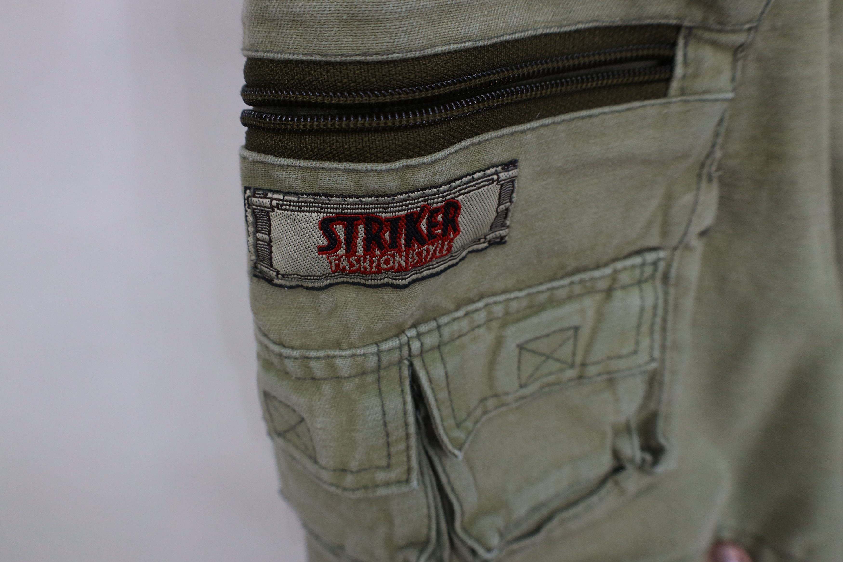 Vintage Vintage 90s Y2K Streetwear Cargo Shorts Skateboard Green Size US 32 / EU 48 - 5 Thumbnail