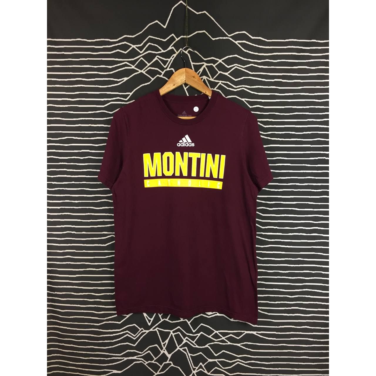 Adidas Adidas Montini Catholic Football Collegiate Tee Size US M / EU 48-50 / 2 - 2 Thumbnail