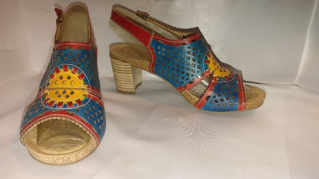 Larose Paris L'Artiste Eclipsing Peep Toe Leather Sandal Size 40 Size US 10 / IT 40 - 6 Thumbnail