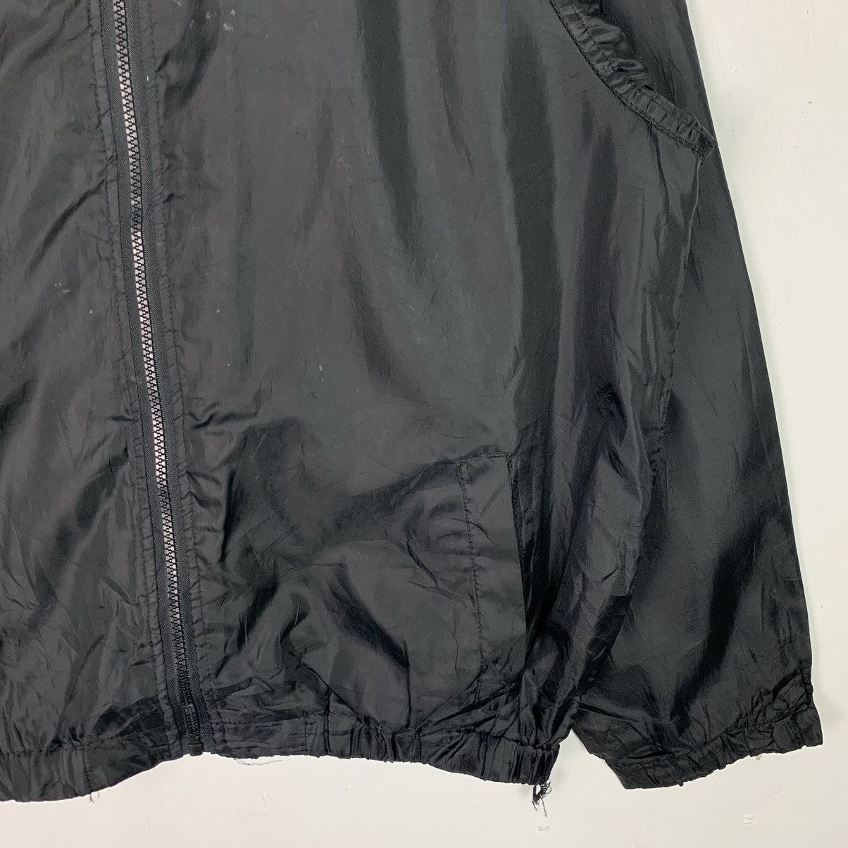Japanese Brand Japanese Brand Full Zipper Windbreaker Jacket Size US M / EU 48-50 / 2 - 4 Thumbnail
