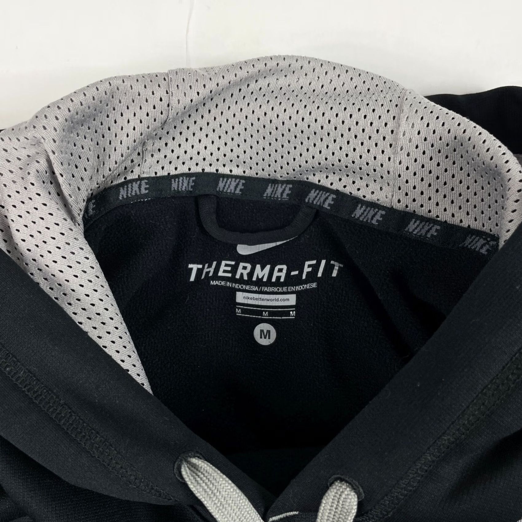 Nike Nike Hoodie Mens M Black Medium Therma Long Sleeve Pullover Lined Swoosh Outdoors Size US M / EU 48-50 / 2 - 7 Thumbnail