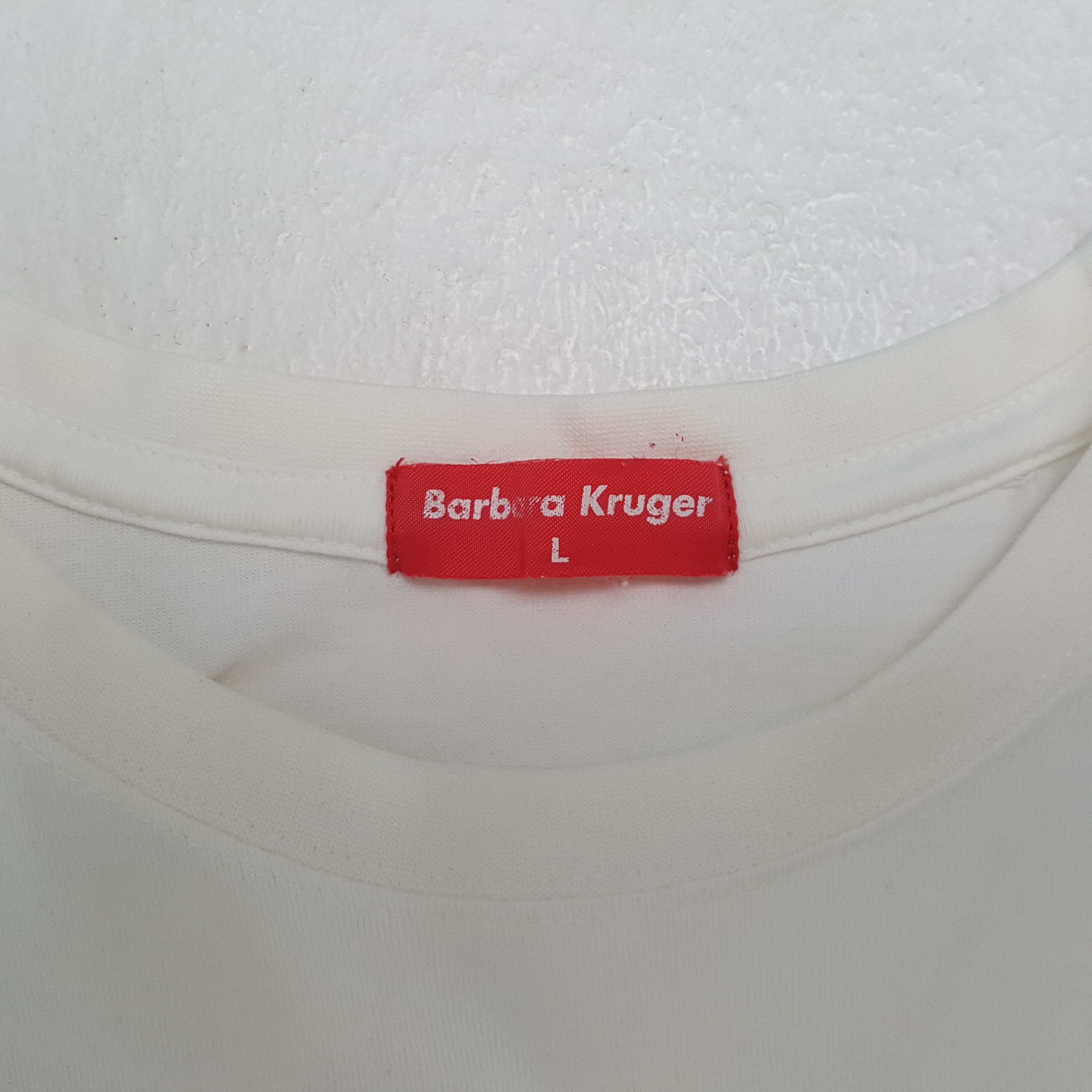 Barbara Kruger Barbara Kruger x Uniqlo Japanese Brand Tshirt C299N80 Size US L / EU 52-54 / 3 - 4 Thumbnail