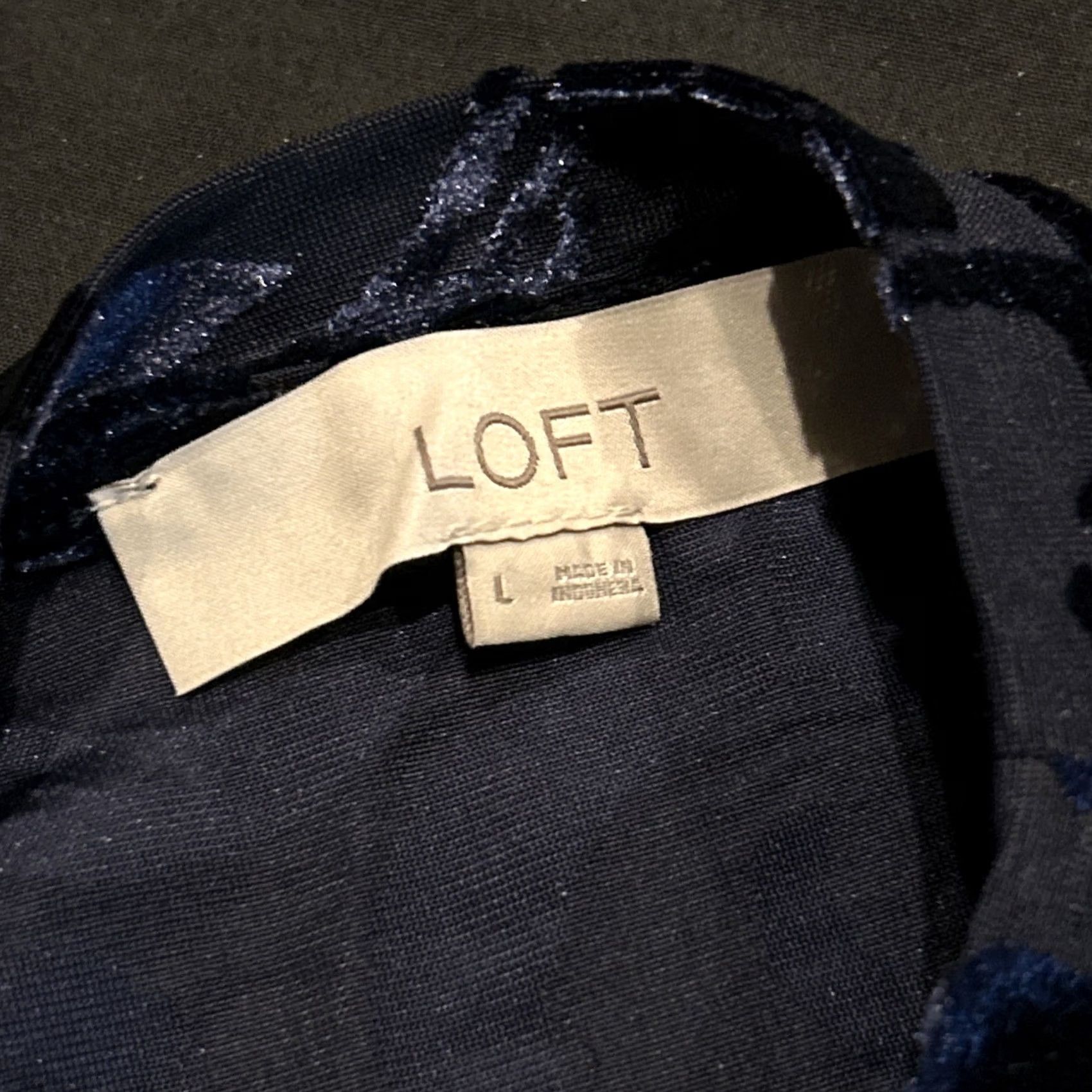 Ann Taylor LOFT Women's Shirt Navy Blue Long Sleeve Round Neck Knit Top Size L Size L / US 10 / IT 46 - 3 Thumbnail