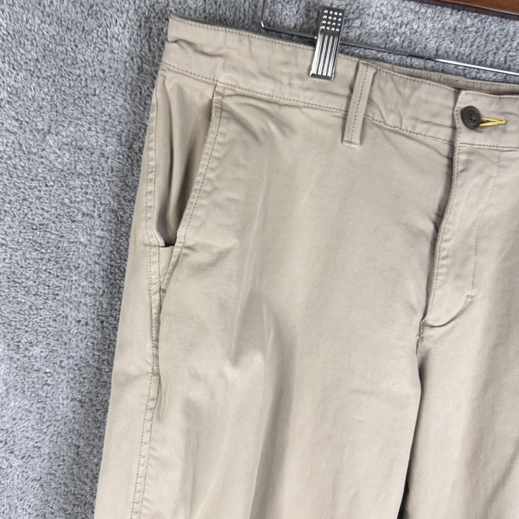 Vintage L.L. Bean Pants Mens 35x34 Beige Regular Fit Chino Stretch CoolMax Casual Shirt? Size US 35 - 2 Thumbnail