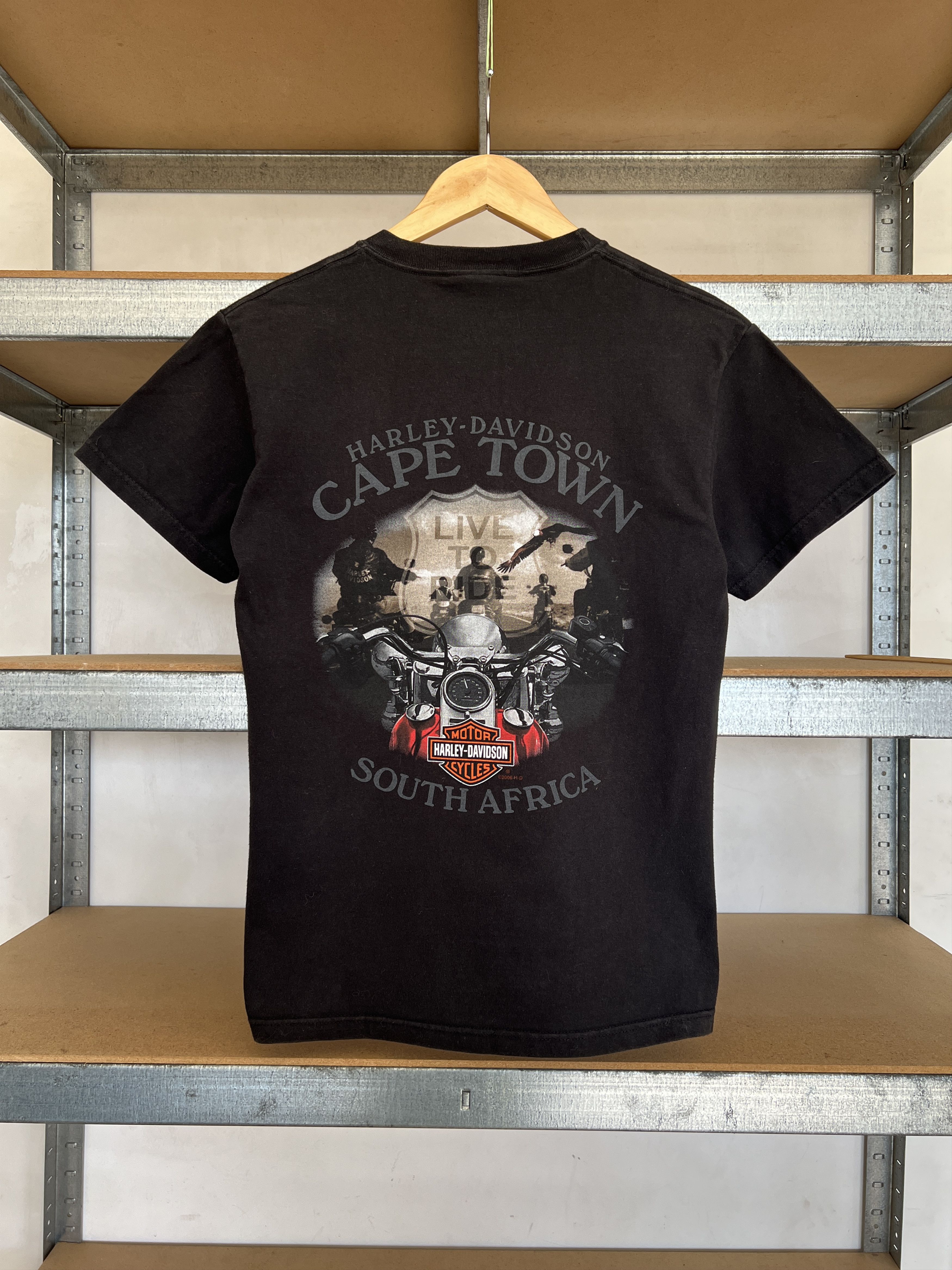 Harley Davidson Vintage 2006 Harley Davidson Cape Town South Africa tee Size US S / EU 44-46 / 1 - 2 Thumbnail