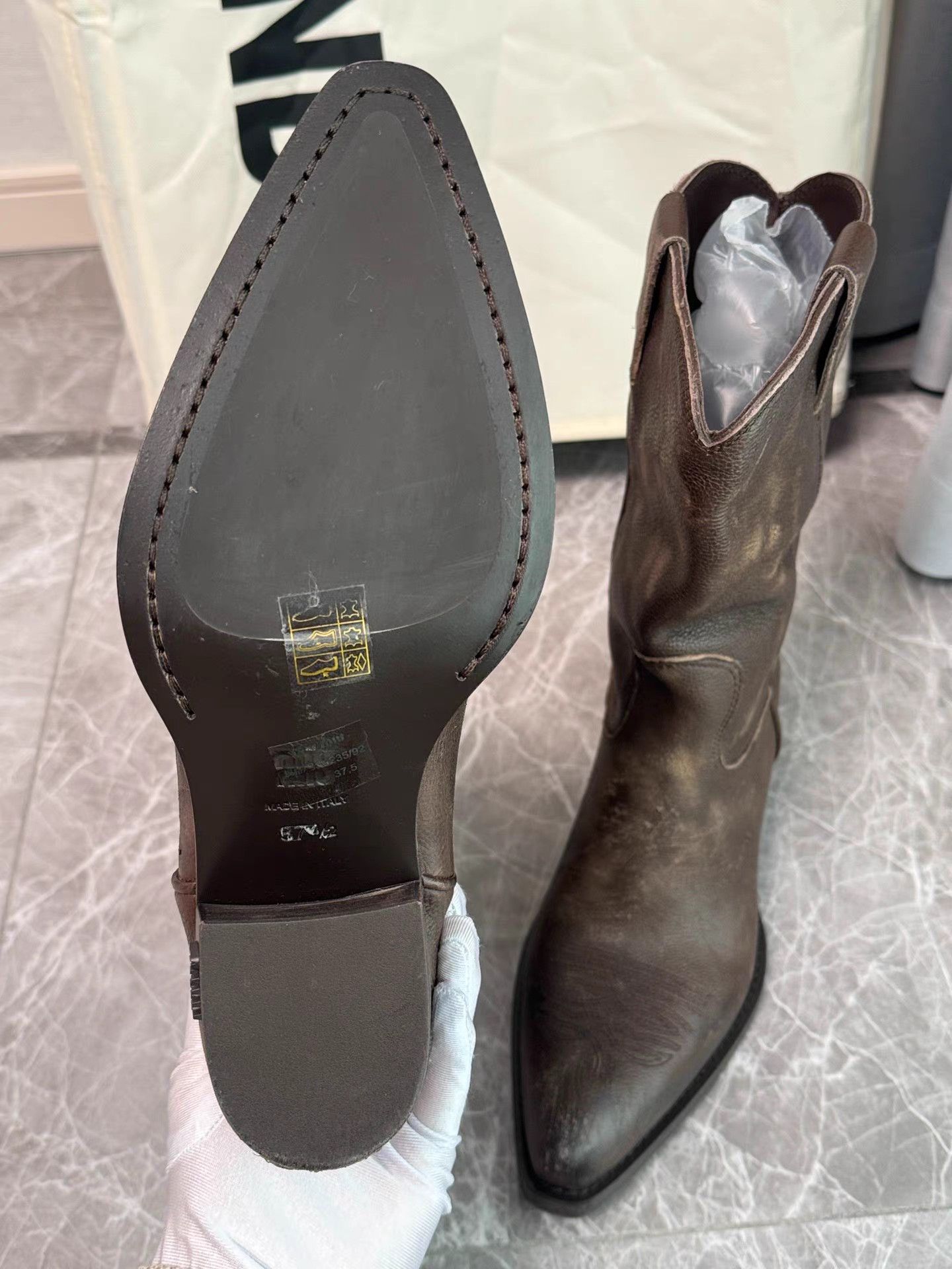 Miu Miu MiuMiu 24FW Pointed Toe Boots K6 Size US 7.5 / IT 37.5 - 6 Thumbnail