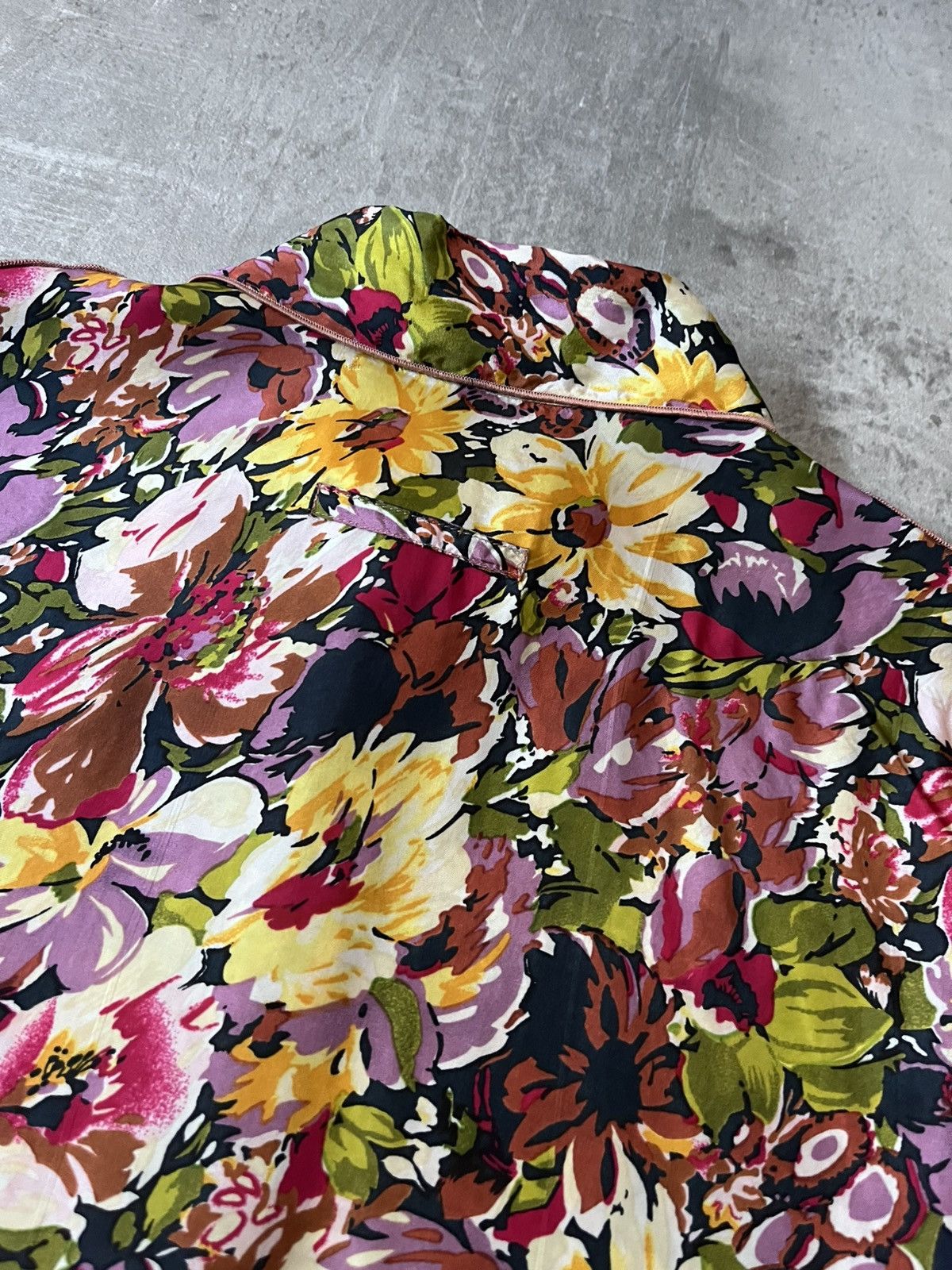 Jean Paul Gaultier Jean Paul Gaultier S/S 2001 rayon floral shirt Size US S / EU 44-46 / 1 - 11 Thumbnail