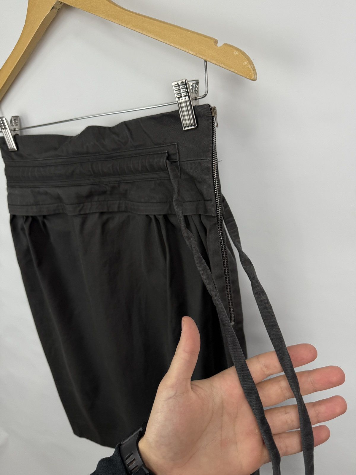 Stella McCartney 🇬🇧 Opium Style Stella McCartney High-Waisted Belted Skirt Y2K Size 27" / US 4 / IT 40 - 5 Thumbnail