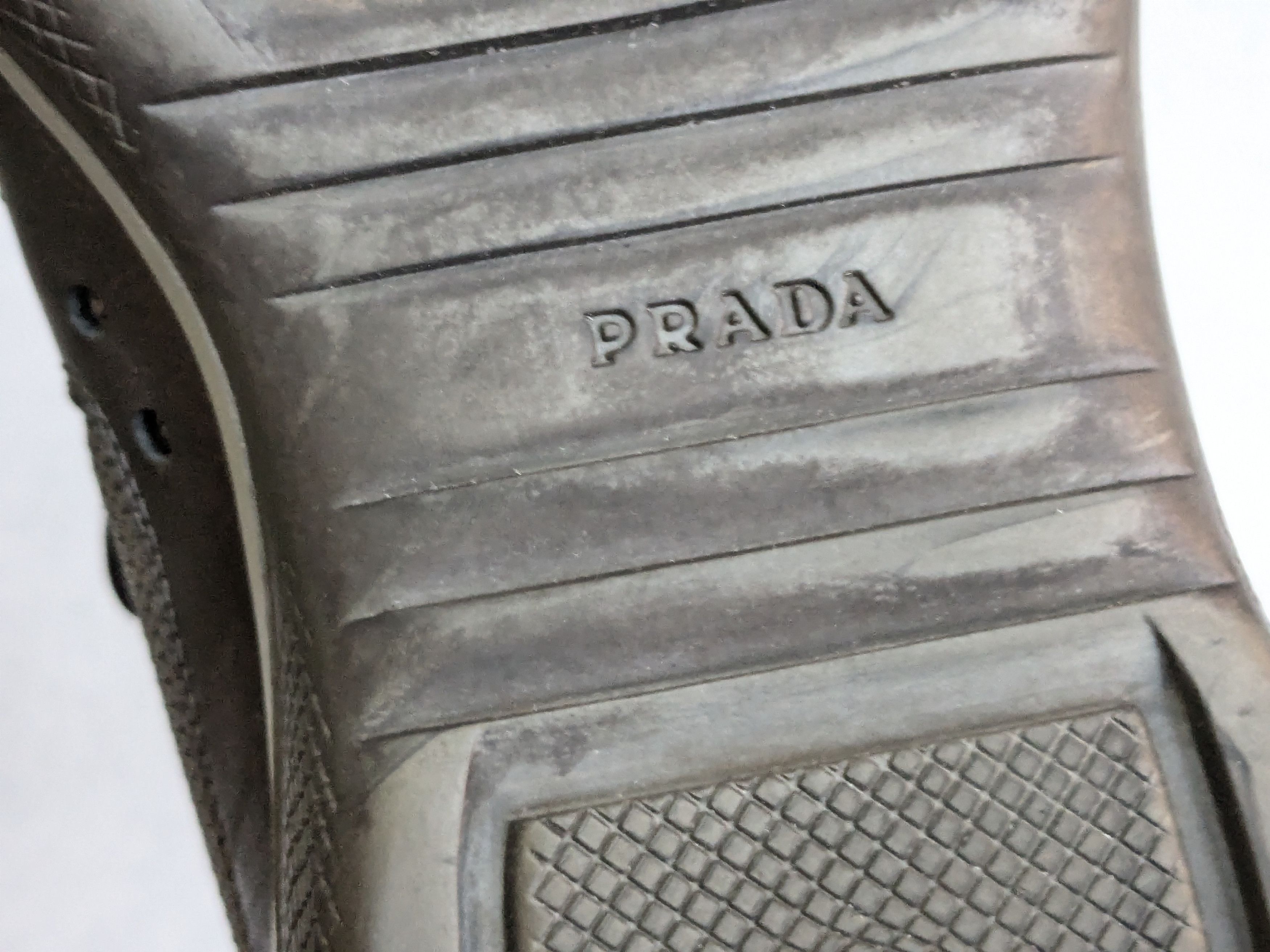 Prada Prada America's Cup Sneakers Silver 9 Low Tops Size US 9 / EU 42 - 20 Thumbnail