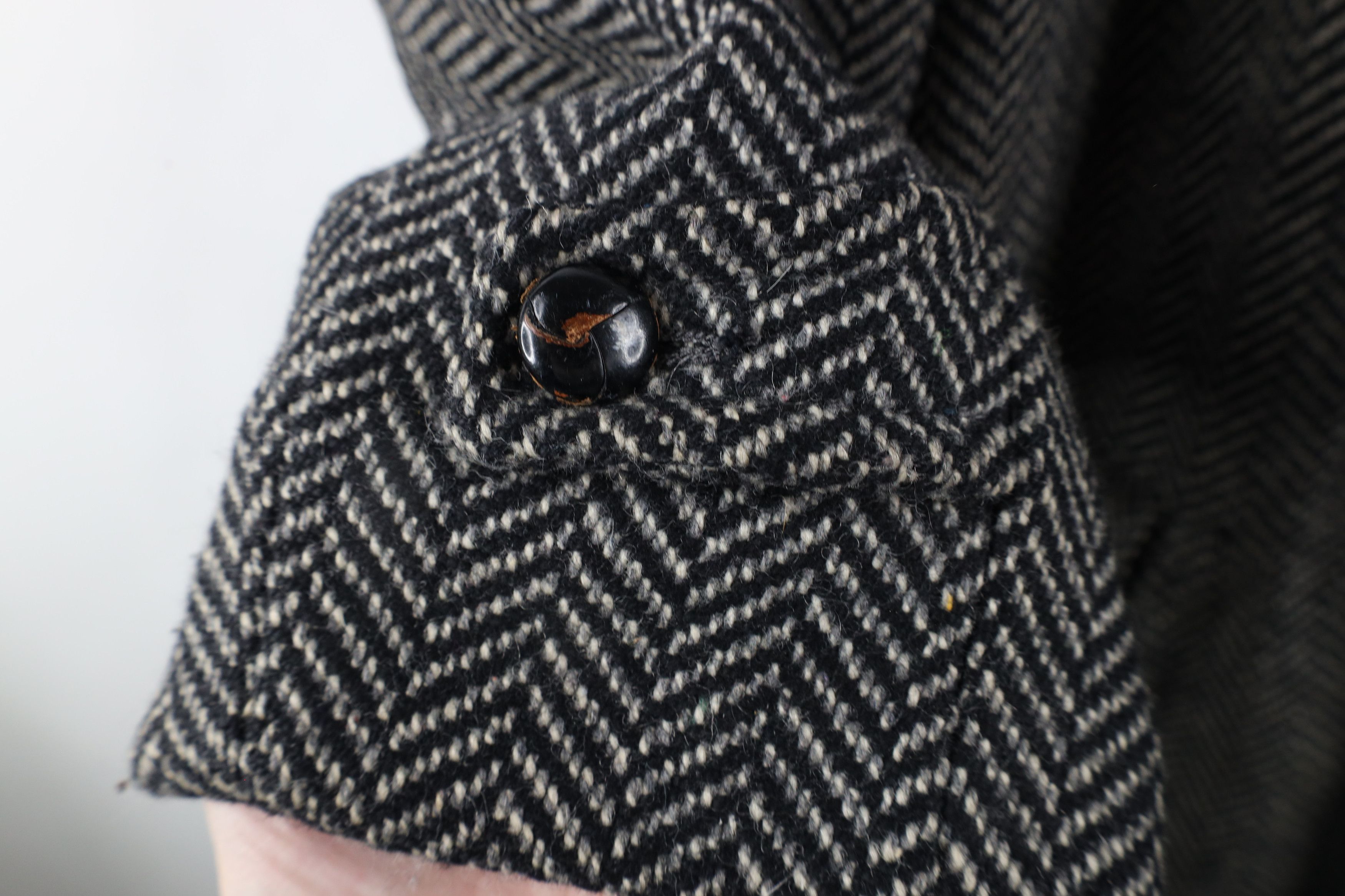 Vintage Vintage 60s 70s Streetwear Button Overcoat Jacket USA Size US XL / EU 56 / 4 - 10 Thumbnail