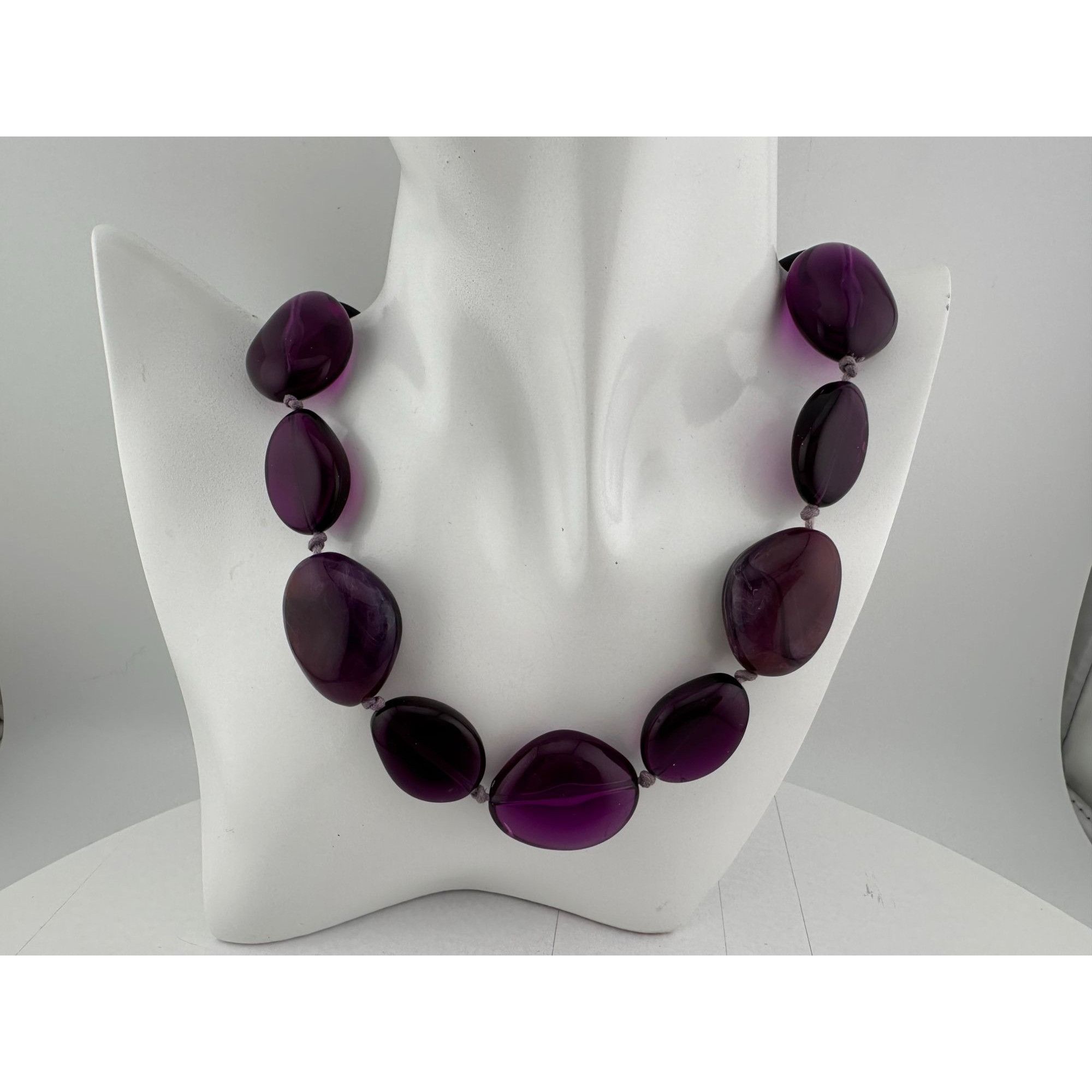 Other Women's Chunky Purple Necklace with Clasp Size ONE SIZE - 4 Thumbnail