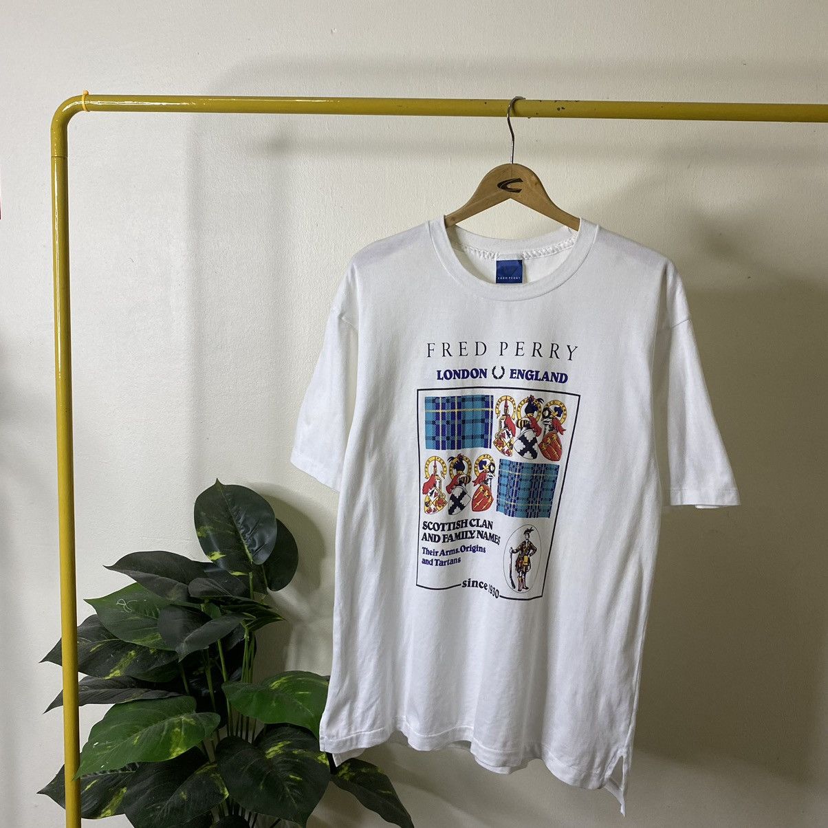 Fred Perry Vintage 1990s Fred Perry London England Tee Size US L / EU 52-54 / 3 - 1 Thumbnail