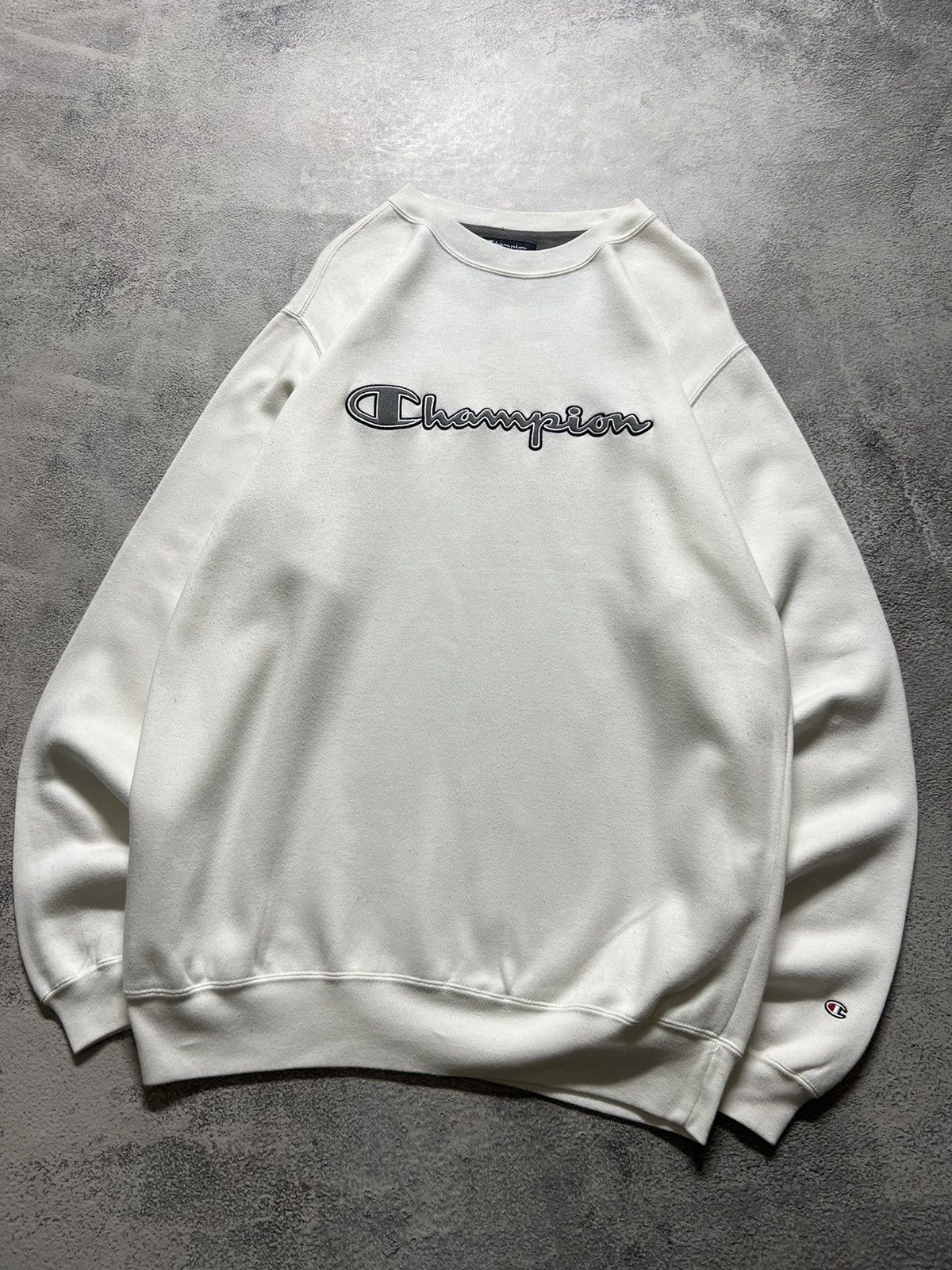 Champion × Vintage Vintage Y2k Champion 🤍 Spell Out Big Logo Sweatshirt 90’s Size US M / EU 48-50 / 2 - 5 Thumbnail