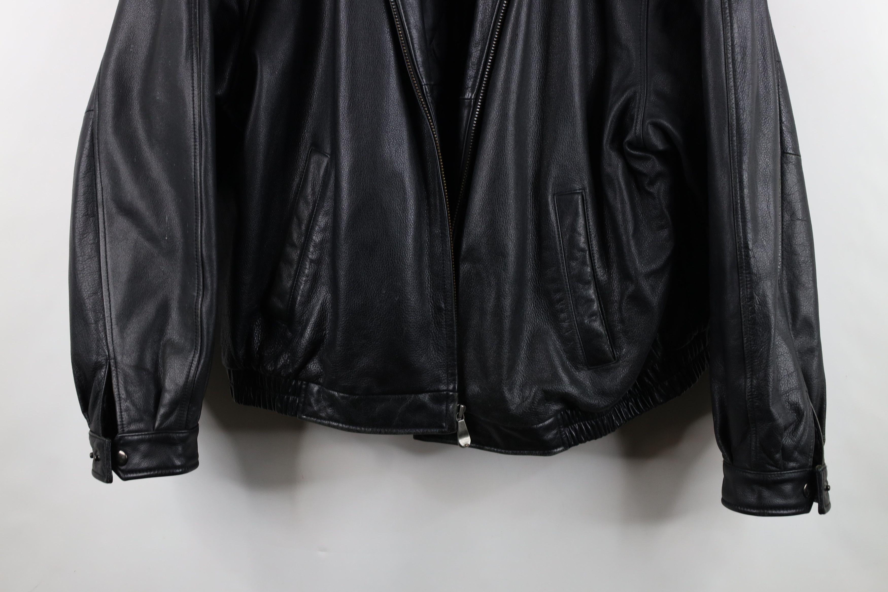 Vintage Vintage Streetwear Quilted Leather Bomber Jacket Black AS IS Size US XL / EU 56 / 4 - 3 Thumbnail