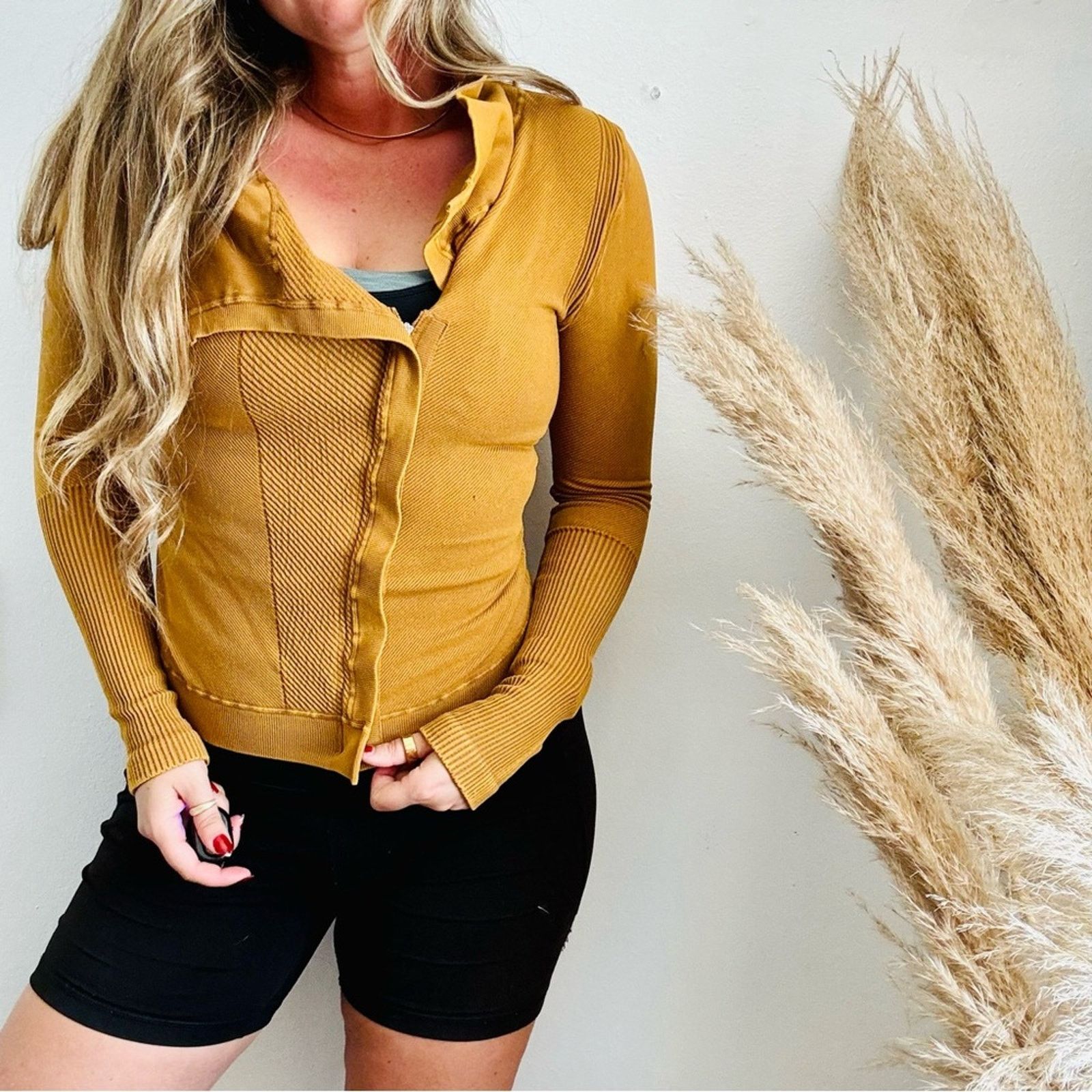 Free People FREE PEOPLE Mustard Gold Yellow Zip Throw Out Jacket Sweater Size S / US 4 / IT 40 - 10 Thumbnail