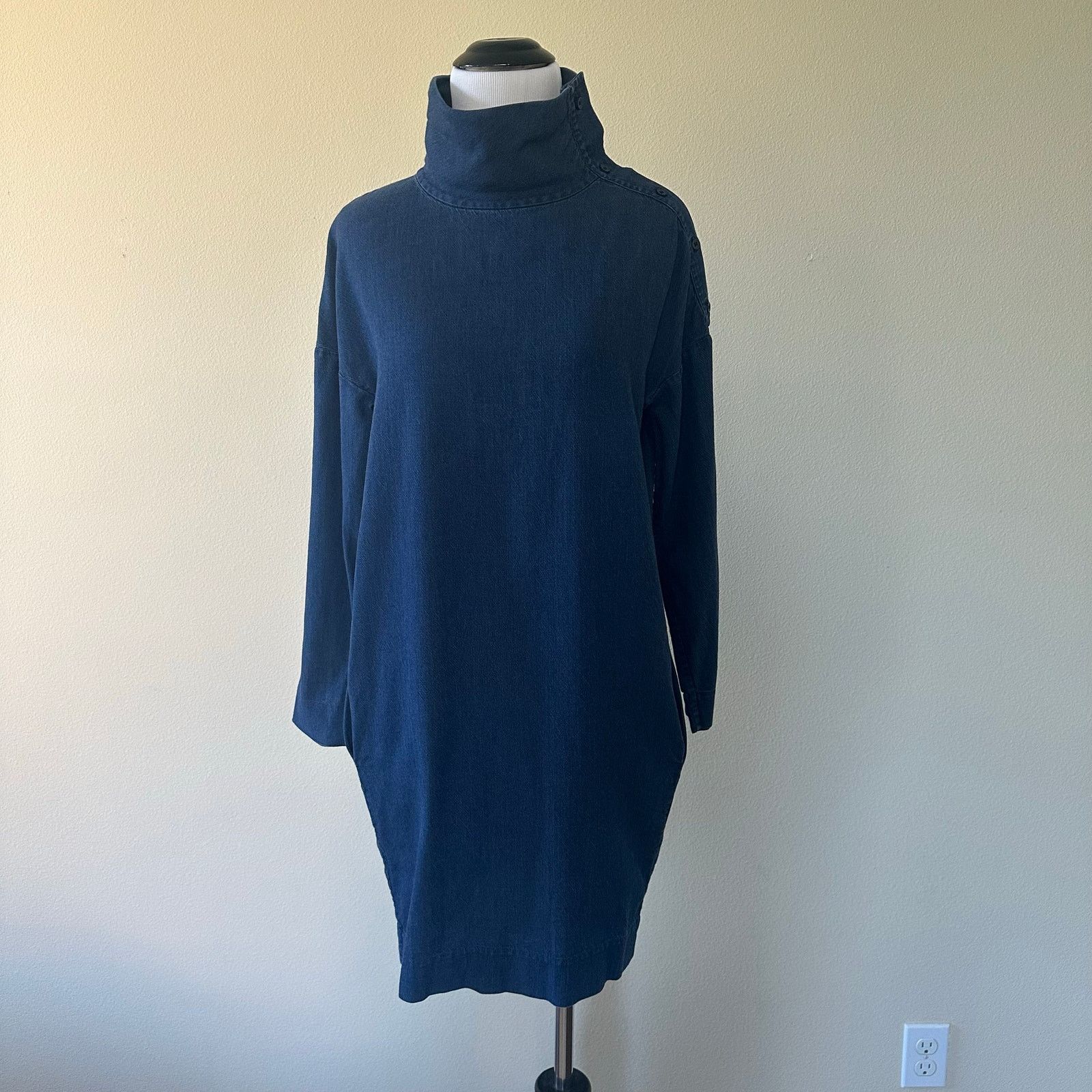 Cos COS Navy Denim Funnel Neck Shift Dress Size 2 Size XS / US 0-2 / IT 36-38 - 1 Thumbnail