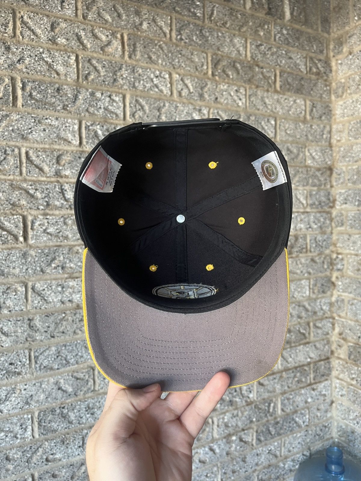 Sports Specialties × Vintage Vintage 90’s NHL Boston Bruins SnapBack Hat Size ONE SIZE - 3 Thumbnail