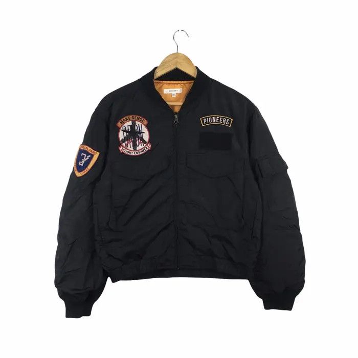 Vintage Vtg PIONEERS MA-1 Patch Work Flight Engineer Bomber Jacket Size US L / EU 52-54 / 3 - 2 Thumbnail