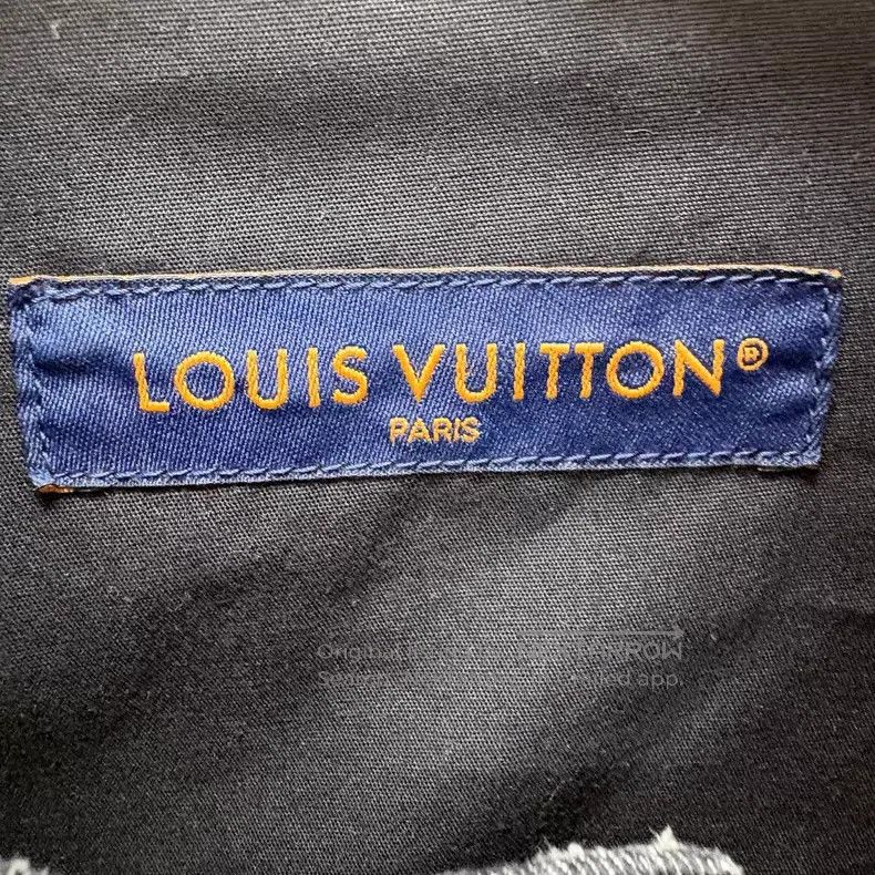 Louis Vuitton Louis Vuitton Embroidered full logo short-sleeved denim sh Size US M / EU 48-50 / 2 - 5 Thumbnail