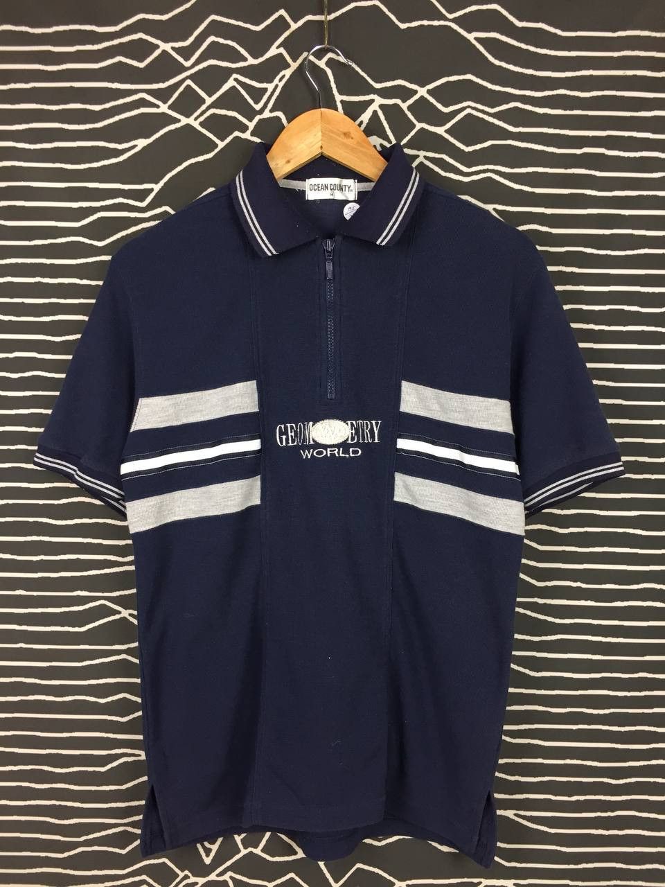 Vintage Vtg Ocean County Geometry World Embroidered Logo Polo Tee Size US M / EU 48-50 / 2 - 2 Thumbnail