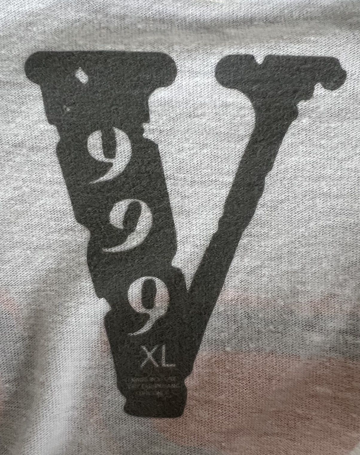 Vlone Legends Never Die Vlone Tee Size US XL / EU 56 / 4 - 3 Thumbnail