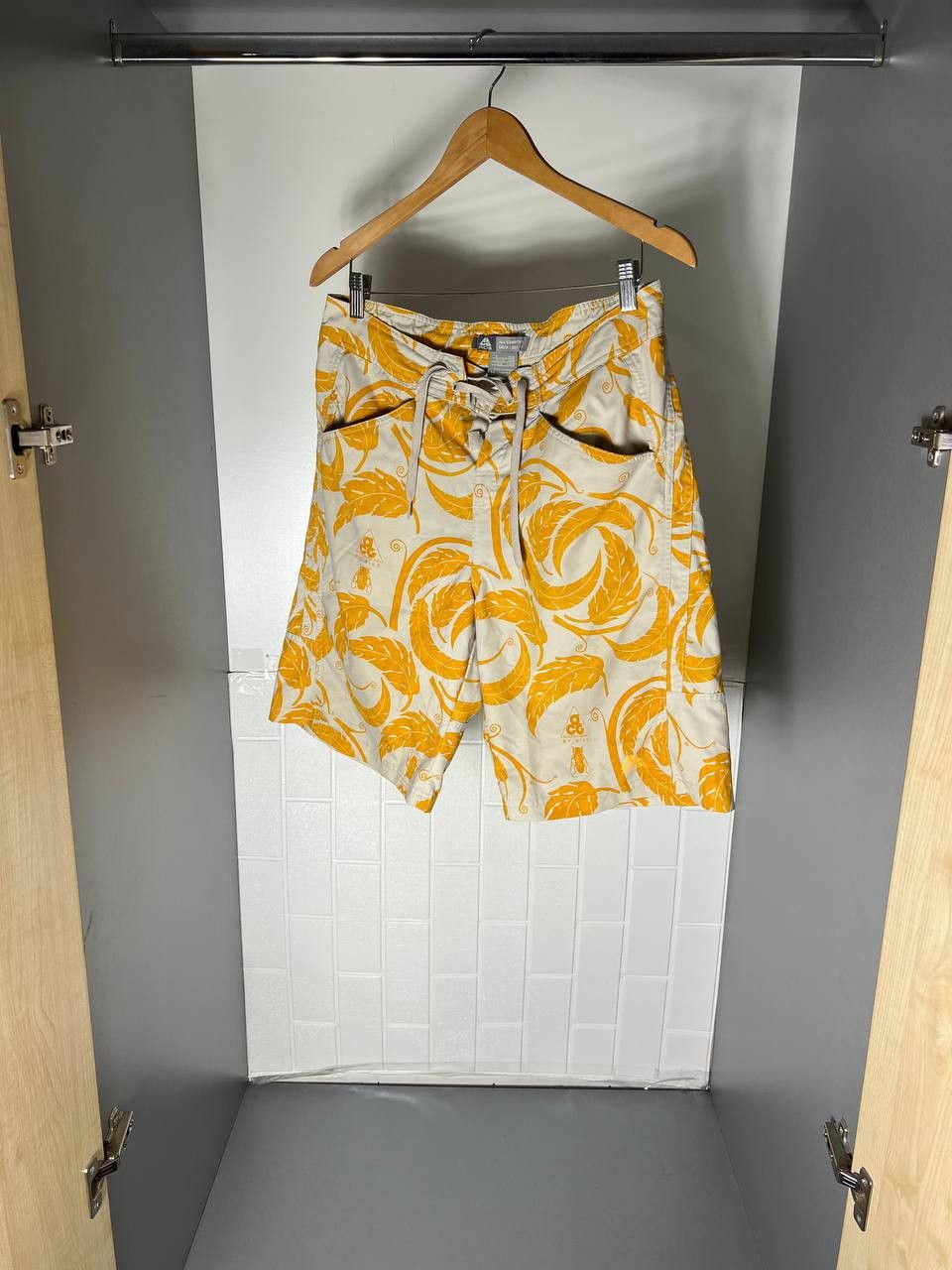 Nike ACG VINTAGE NIKE ACG RETRO DESIGNER SURF SHORTS DRILL Y2K 90s Size US 32 / EU 48 - 2 Thumbnail