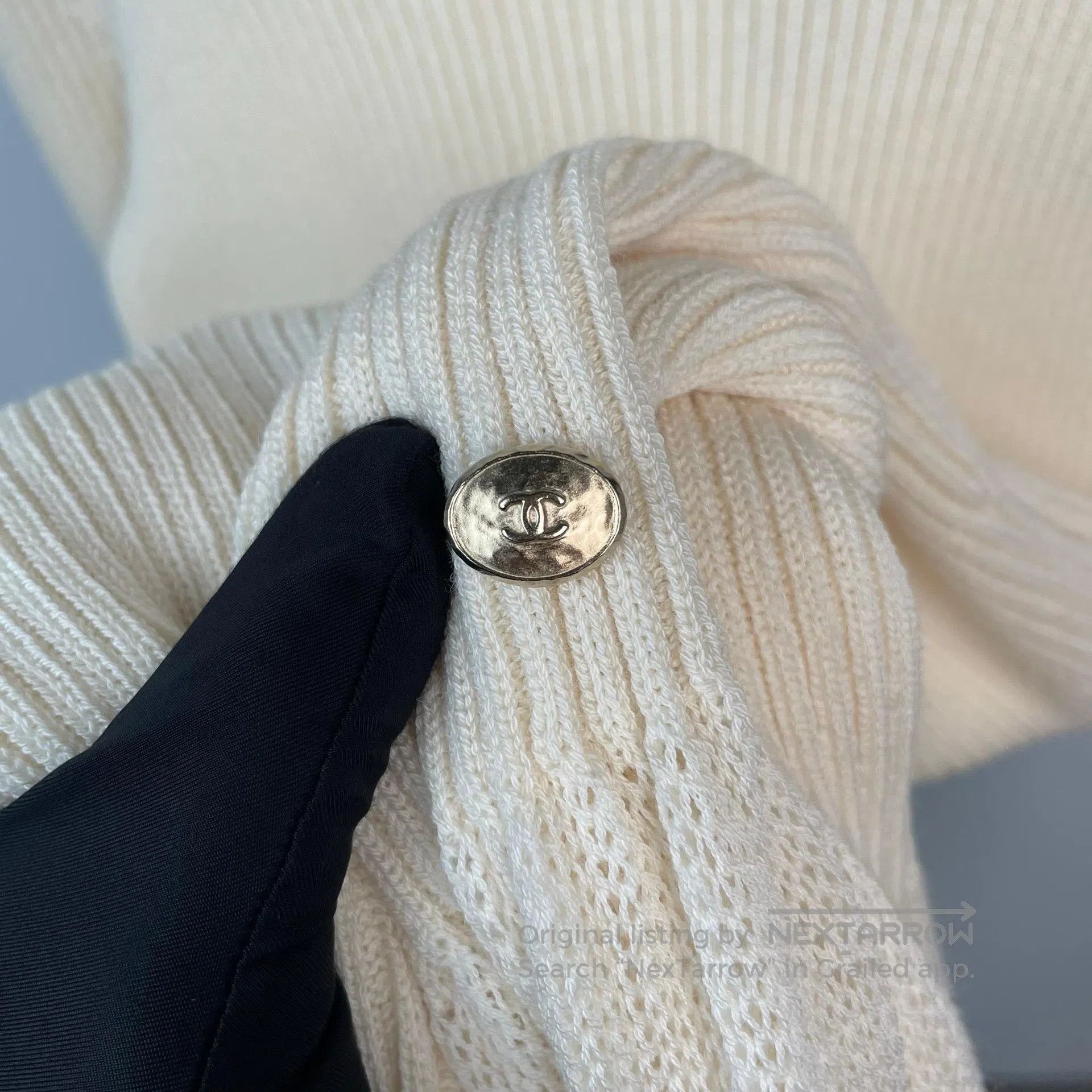 Chanel Chanel Exquisite long-sleeve irregular hem milk-white knit Size XS / US 0-2 / IT 36-38 - 3 Thumbnail