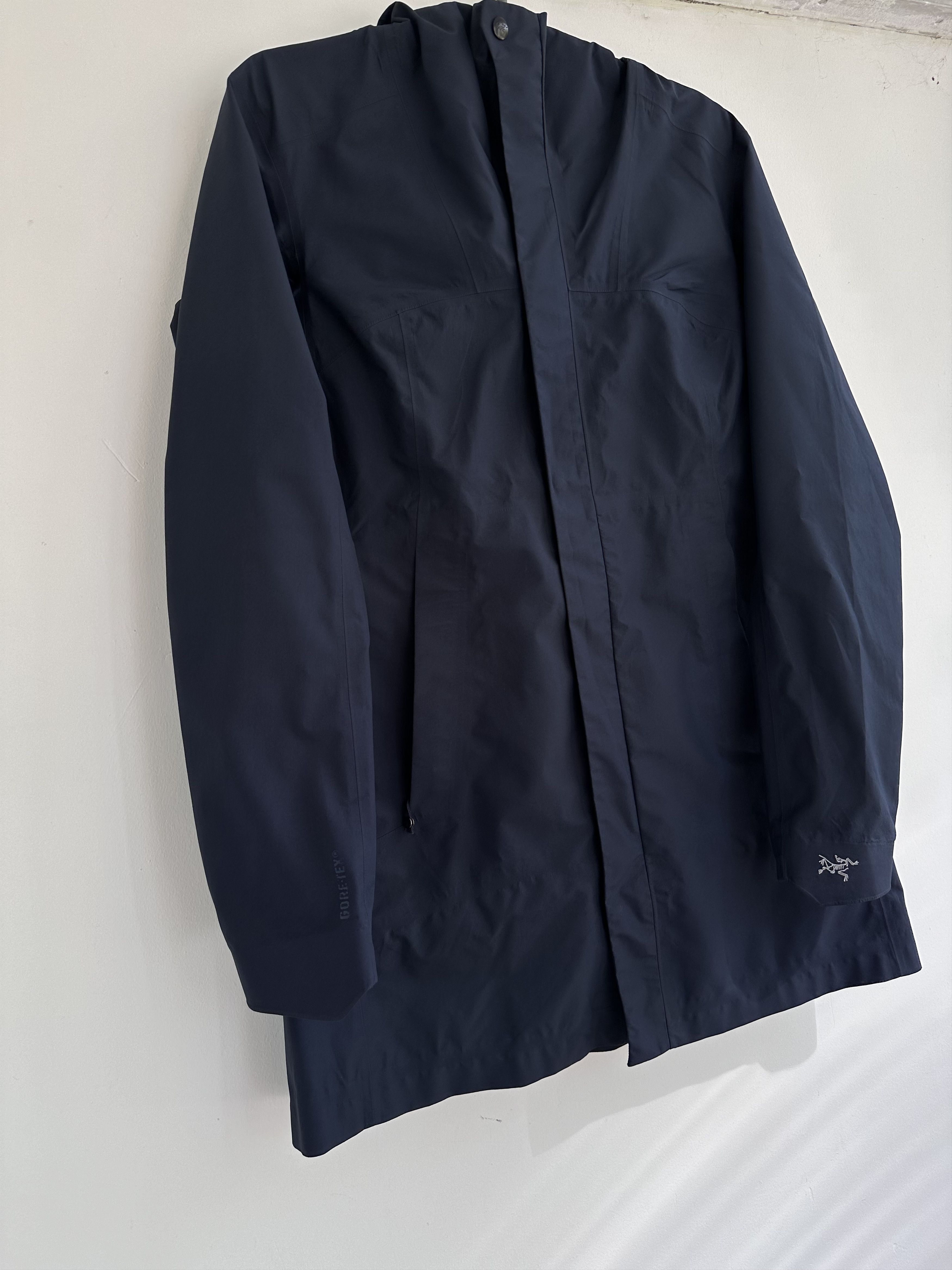 Arc'teryx Arc'Teryx Gore tex jacket coat rain Size M / US 6-8 / IT 42-44 - 2 Thumbnail