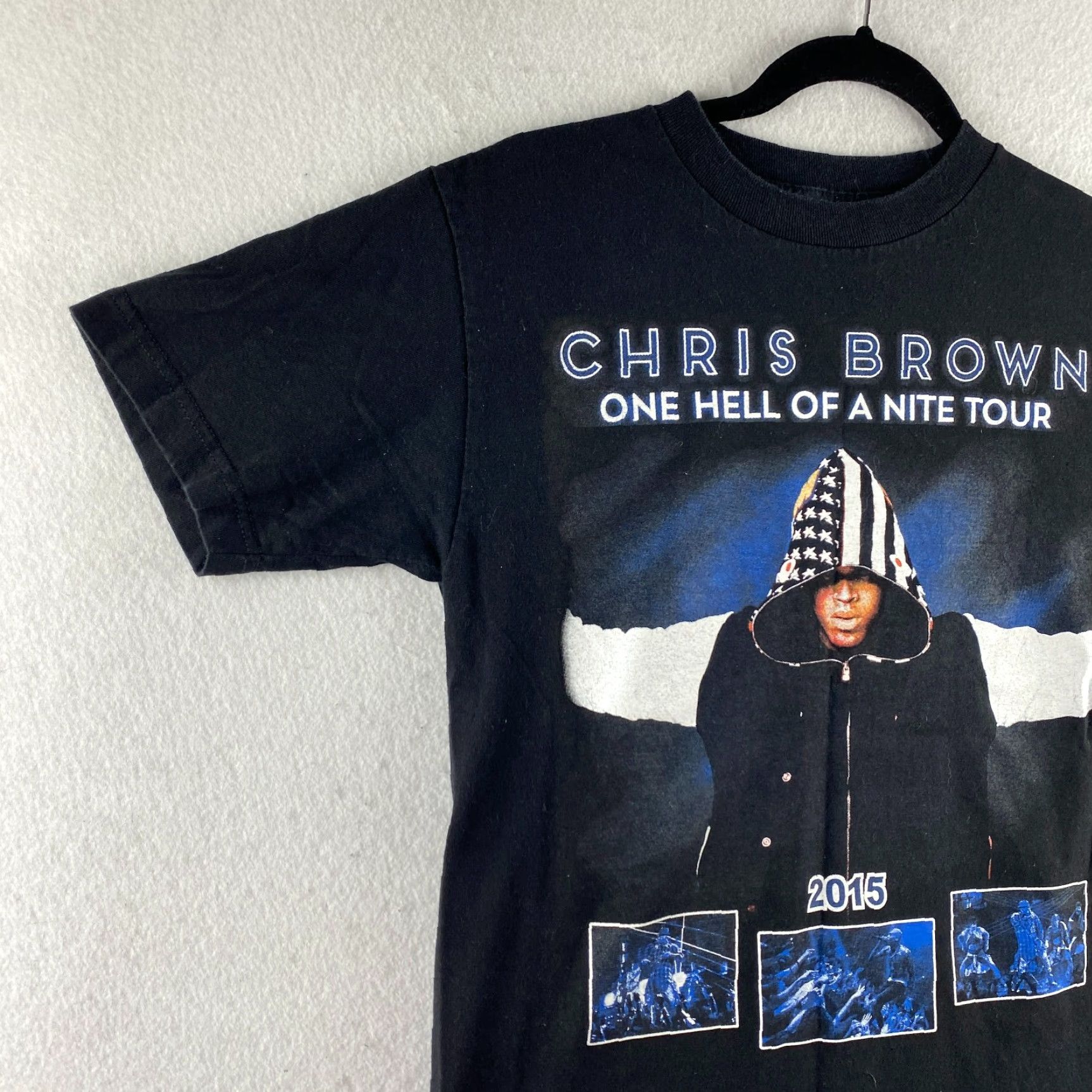 Anvil Chris Brown Concert Shirt Mens S 2015 One Hell of a Nite Tour Double Sided Shirt Men Small Brown Cotton Knit Logo Graphic Print Concert Tour Mens Size US S / EU 44-46 / 1 - 4 Thumbnail