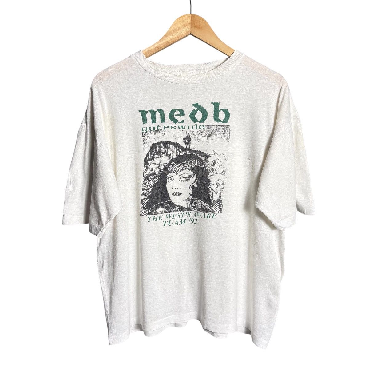 Vintage Vintage 90s Medb Gateway The West’s Awake Tuam Graphic Tee Size US L / EU 52-54 / 3 - 1 Thumbnail