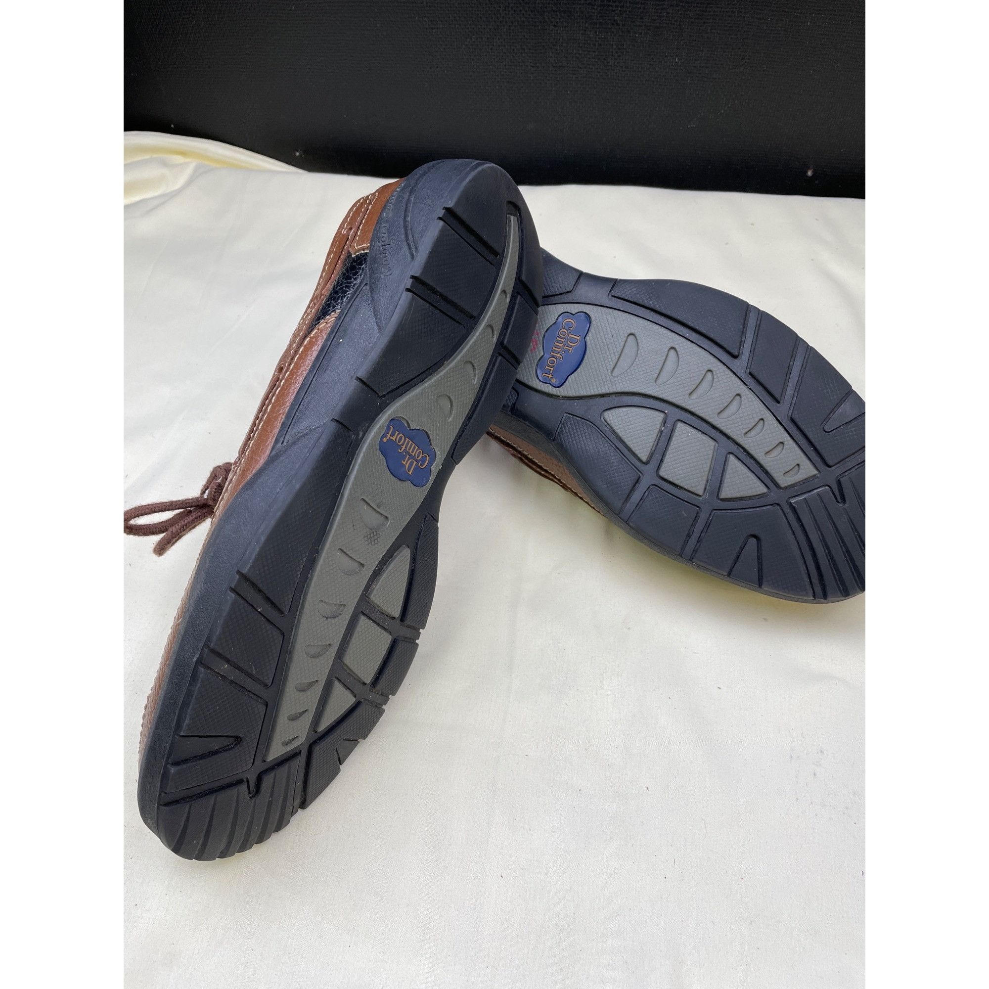 Other Dr Comfort Men's Black / Brown Leather Boat Shoes/ Loafers S Size US 11 / EU 44 - 8 Thumbnail