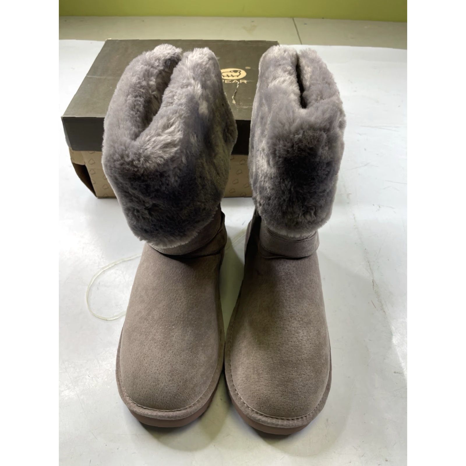 Vintage LAMO SAVOY Classic Boots Mushroom Size 10 M Women's Mid-Calf Faux Suede Flat Heel Box Included Size US 10 / IT 40 - 2 Thumbnail