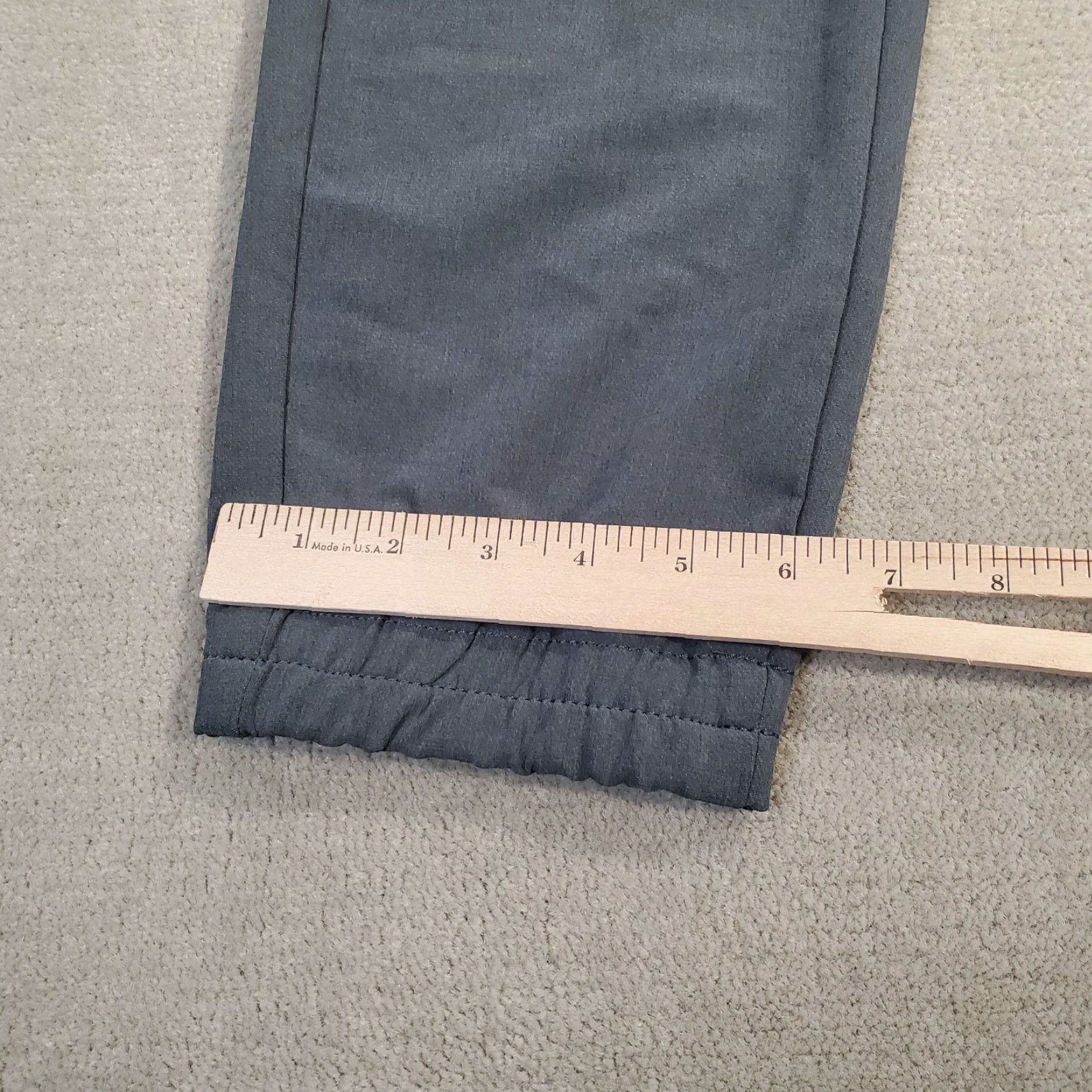 Uniqlo Uniqlo Pants Mens L Gray Easy Performance Stretch Drawstring Casual Chino Logo 34 Inseam 29 Straight Front May Include Pockets Regular Size Type Size US 34 / EU 50 - 6 Thumbnail