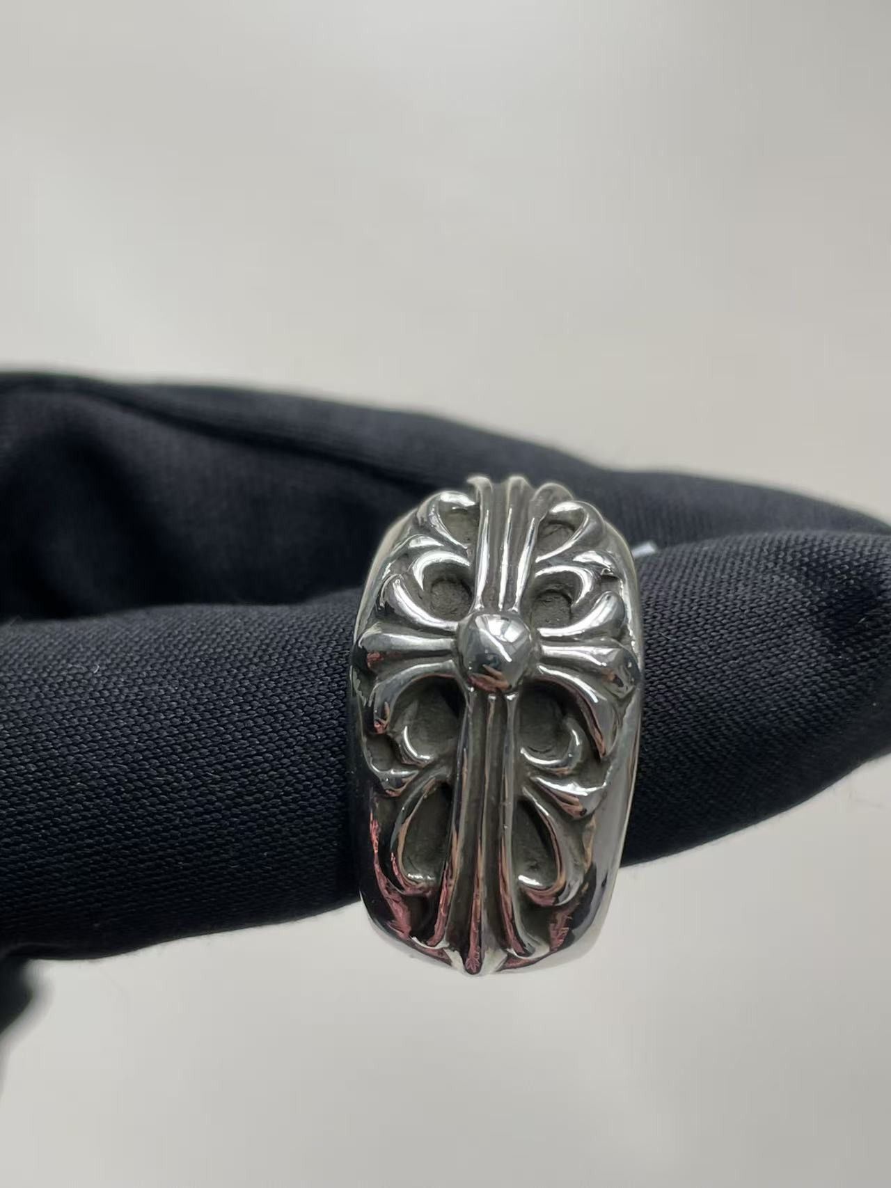 Chrome Hearts Chrome Hearts Silver Floral Cross Ring Size ONE SIZE - 5 Thumbnail