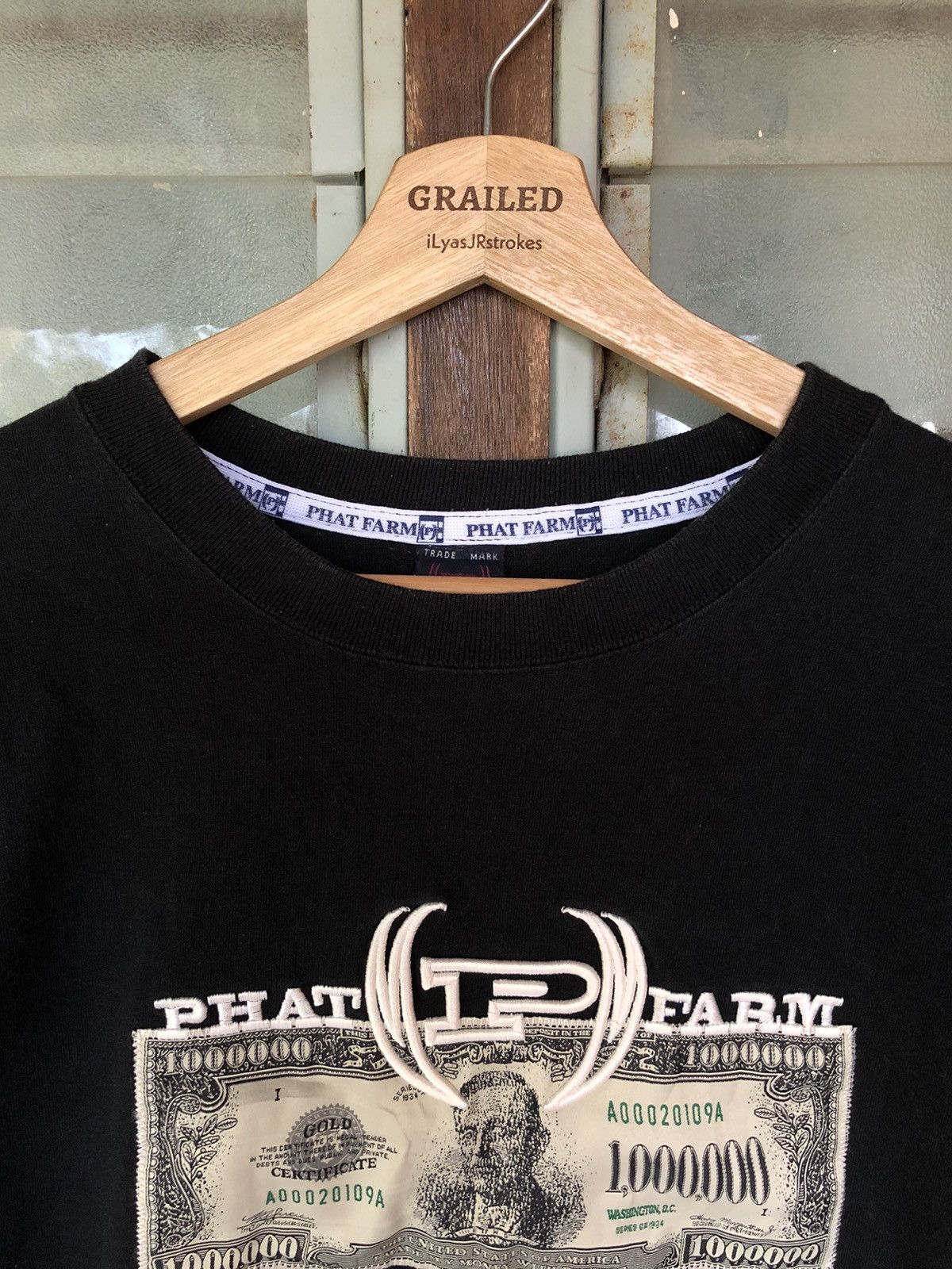 Phat Farm Vintage Phat Farm 1,000.000 usd Embroidered Rare Shirt Tee Size US XL / EU 56 / 4 - 14 Thumbnail