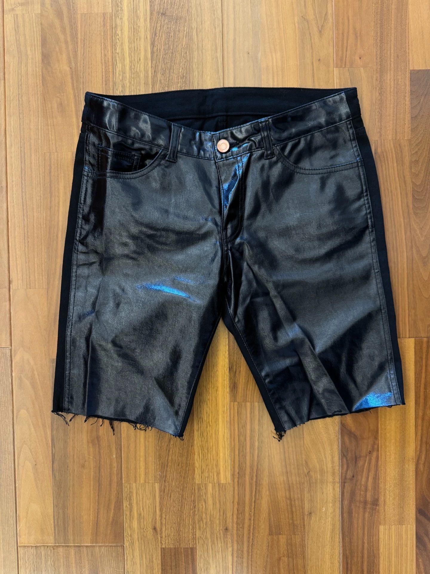 WE11DONE we11done short front gloss black back black denim cut 3-4cm Size US 32 / EU 48 - 1 Thumbnail