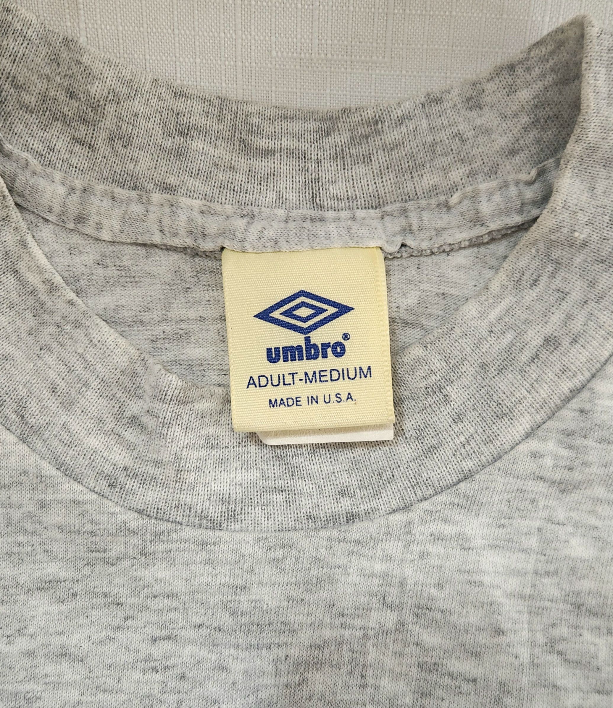 Umbro × Vintage Umbro Champion Vintage 80s Made in USA 50/50 blend SZ Medium Size US M / EU 48-50 / 2 - 7 Thumbnail