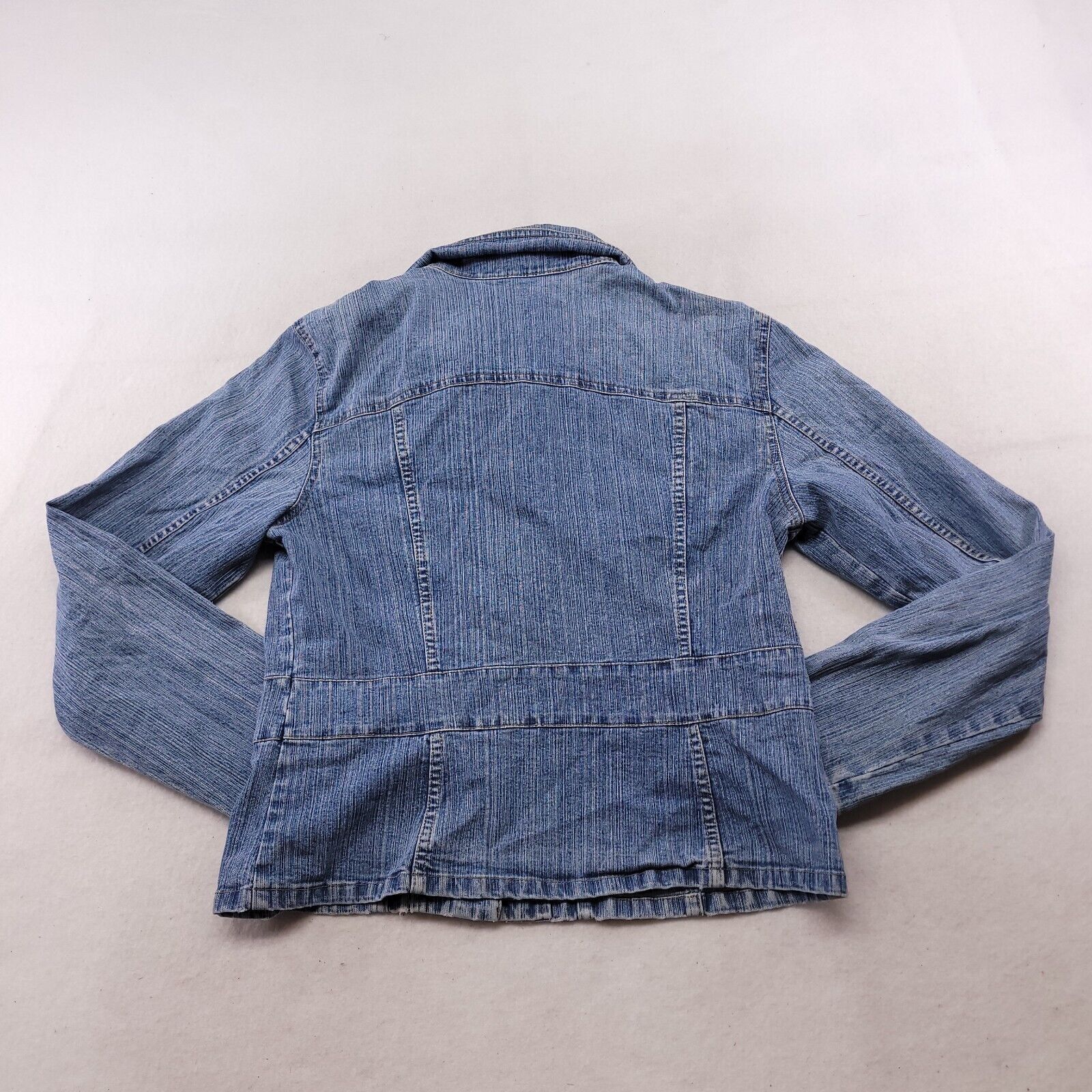 Bill Blass Bill Blass Button Up Denim Jacket Womens Size Petite PM Blue Size M / US 6-8 / IT 42-44 - 11 Thumbnail