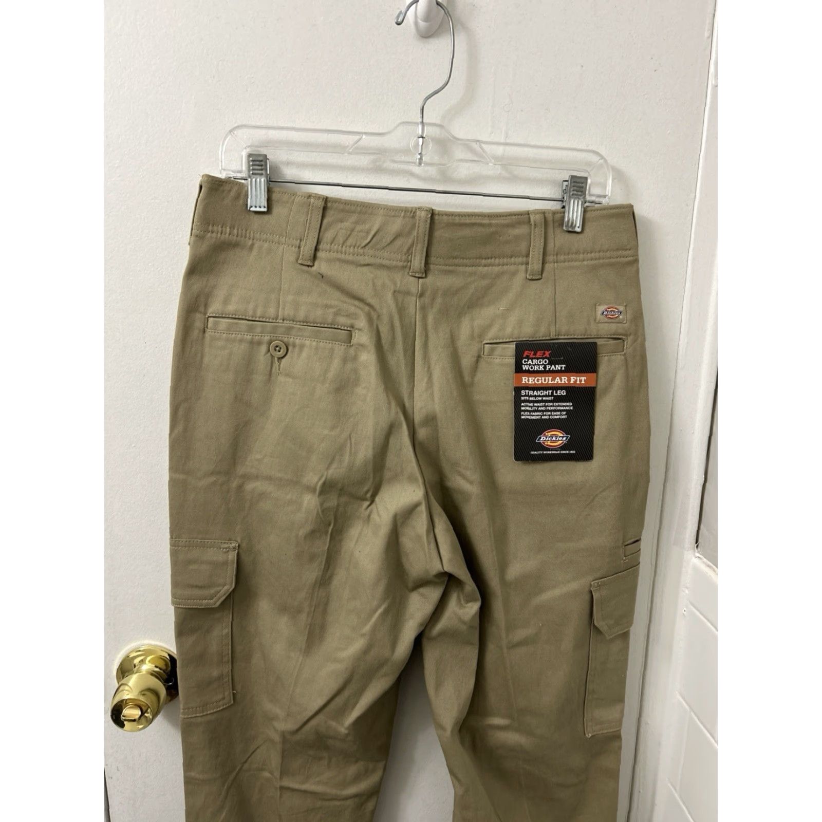 Dickies Dickies Flex Cargo Work Pants Mens 32x32 Tan Khaki Regular Fit Straight Leg NWT Size US 32 / EU 48 - 2 Thumbnail