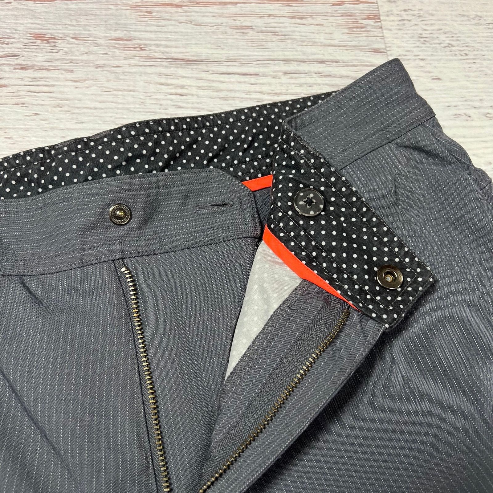 Lululemon Lululemon Commute Pant Dark Slate Pinstripe Vented Chino 30 Size US 30 / EU 46 - 4 Thumbnail