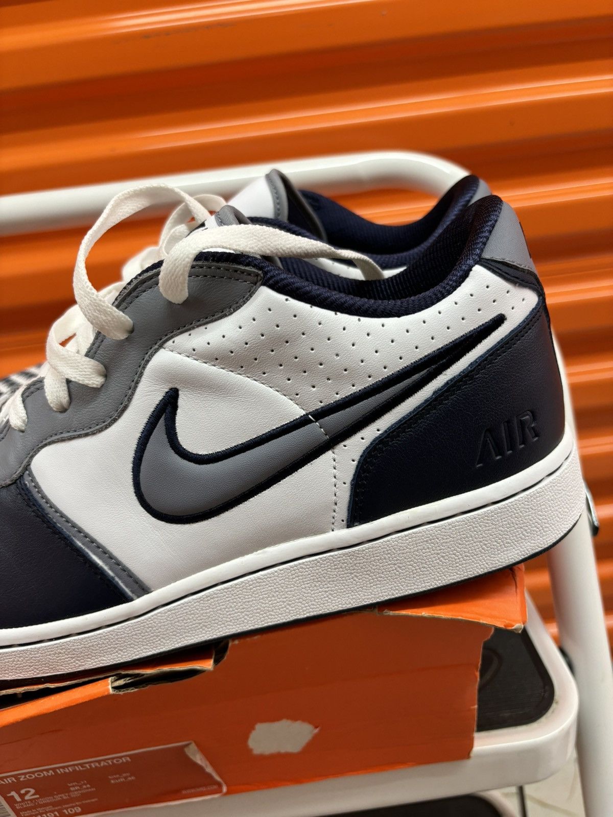 Nike × Vintage ***FINAL DROP***RARE 2007 NIKE INFILTRATOR WEAVE LOW SHOE 12 Size US 12 / EU 45 - 11 Thumbnail